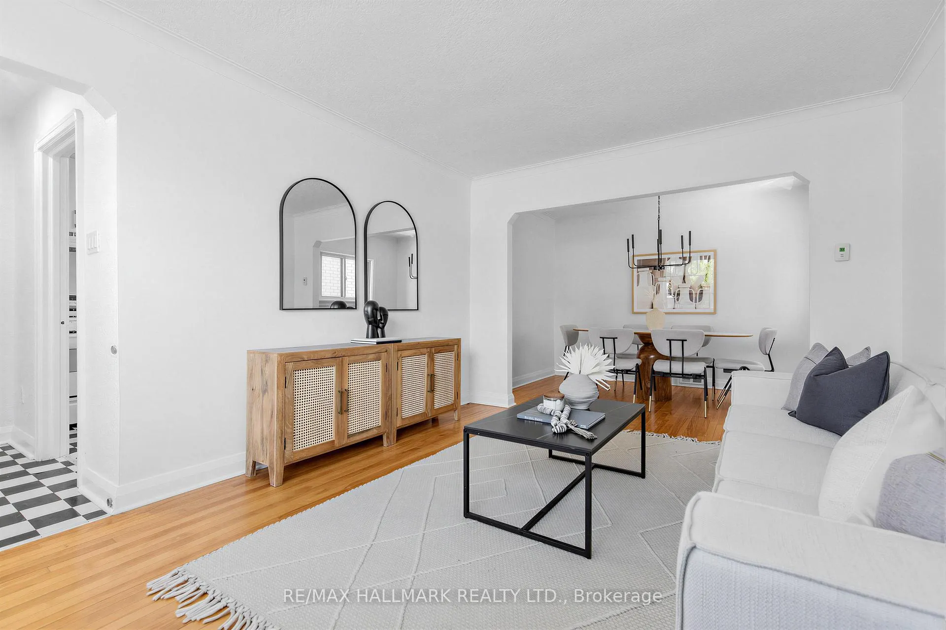 Photo 5 of 55 Joanith Drive, Toronto, O'Connor-Parkview — HOMEH