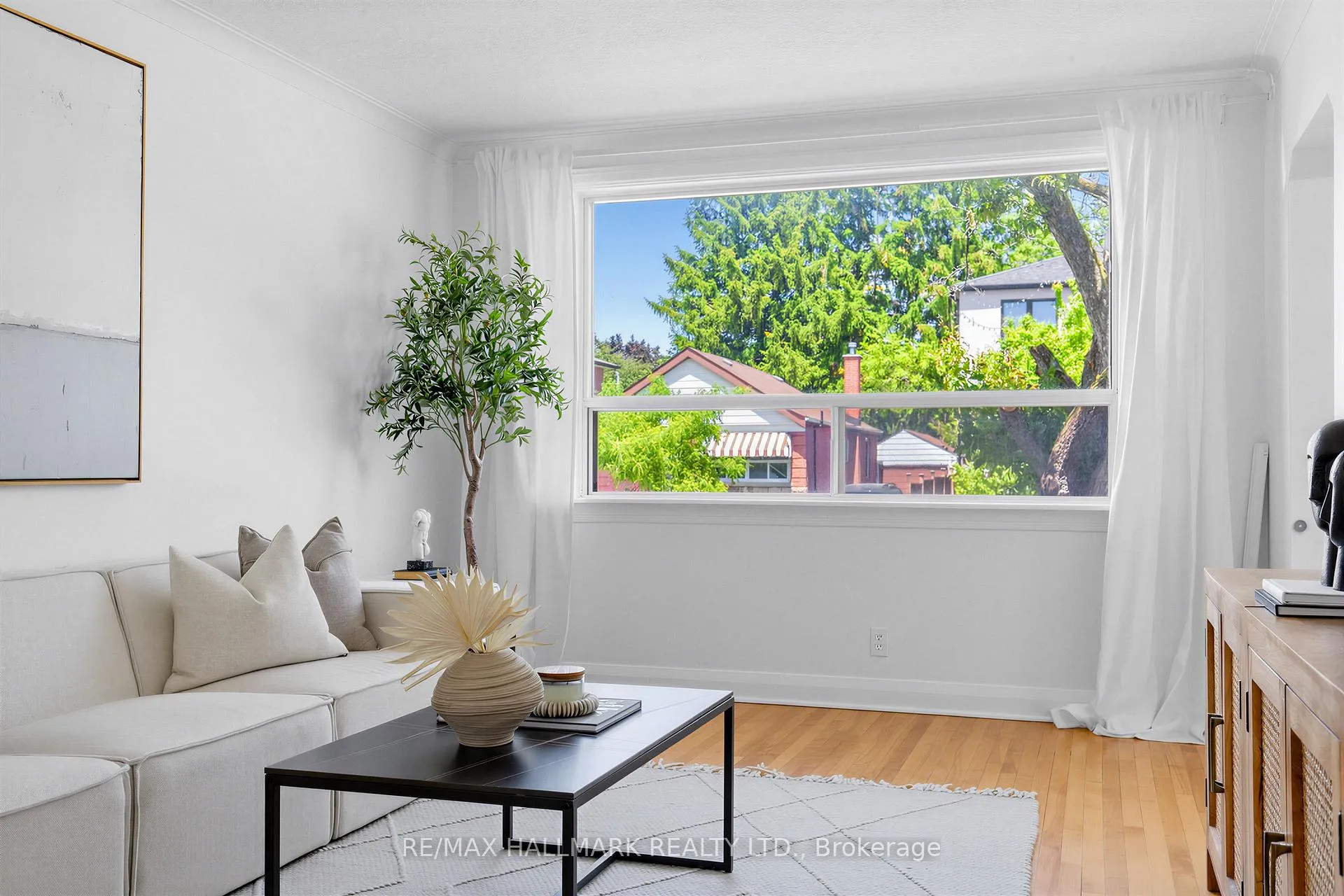 Photo 11 of 55 Joanith Drive, Toronto, O'Connor-Parkview — HOMEH