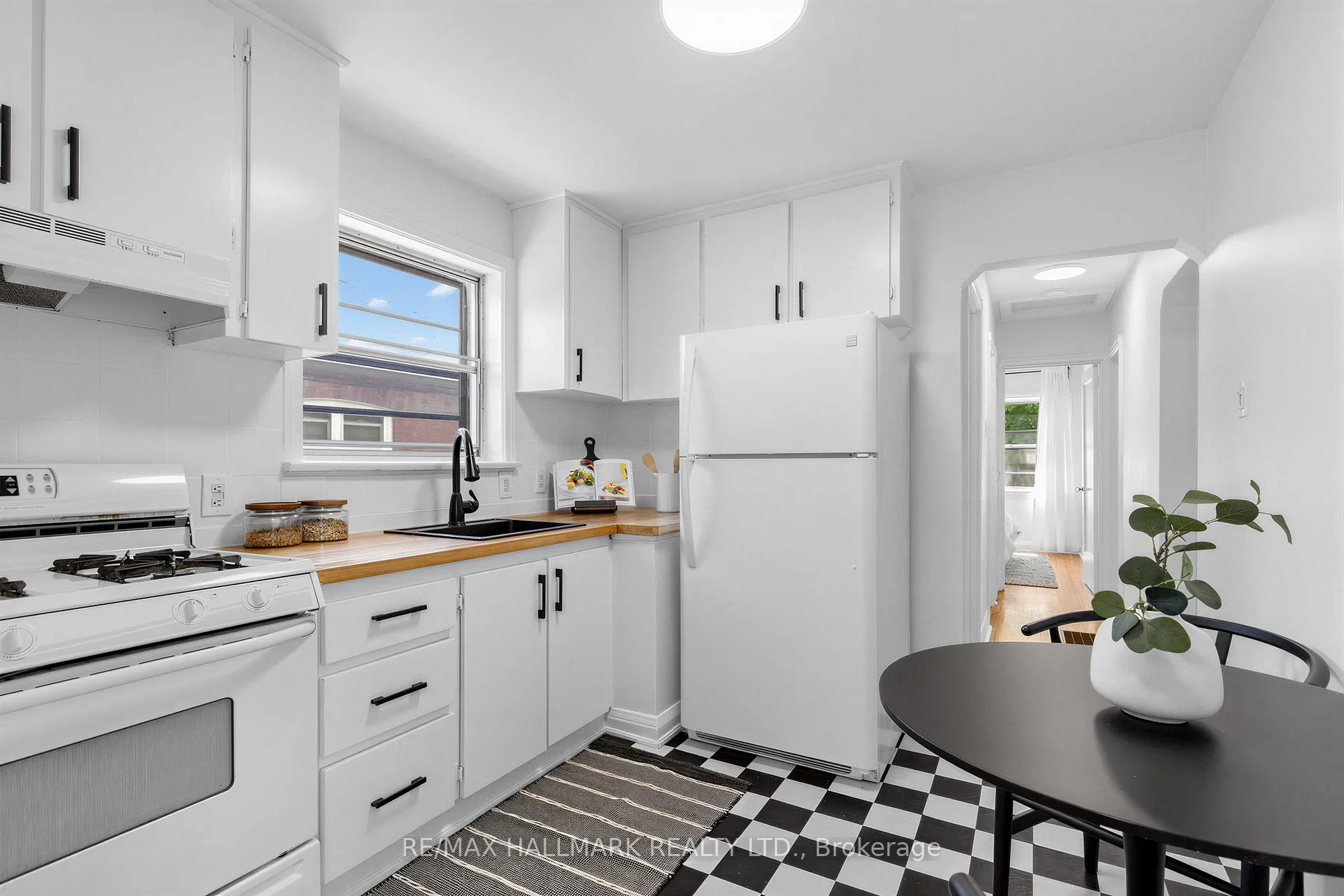 Photo 12 of 55 Joanith Drive, Toronto, O'Connor-Parkview — HOMEH