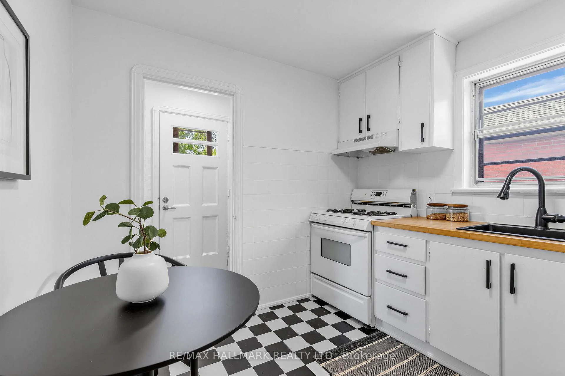 Photo 13 of 55 Joanith Drive, Toronto, O'Connor-Parkview — HOMEH