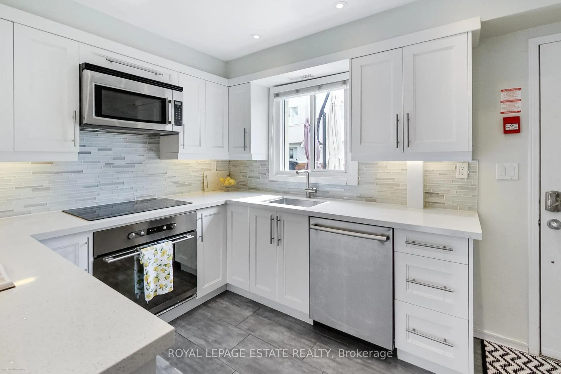 Photo 4 of Unit 203, 101 Hammersmith Avenue, Toronto, The Beaches — HOMEH