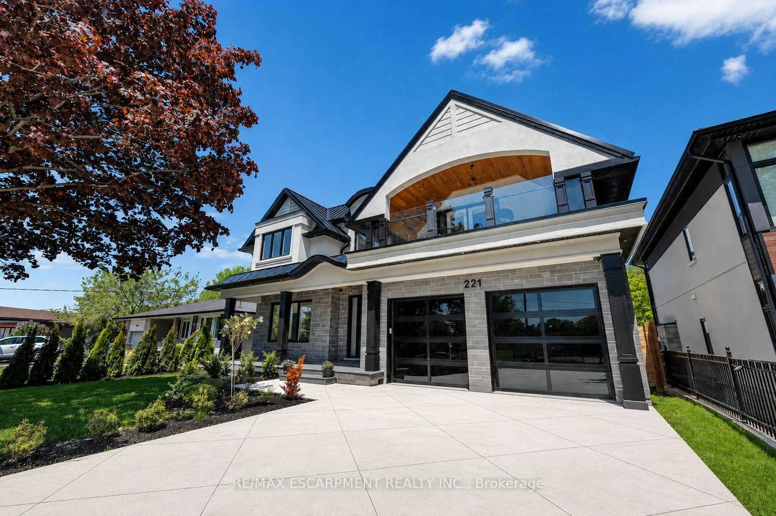 Front of 221 Morden Road E