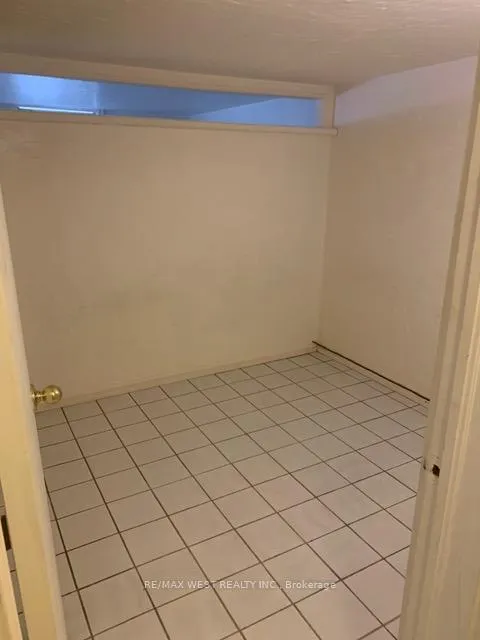 Photo 6 of Unit Lower, 730 Logan Avenue, Toronto, North Riverdale — HOMEH