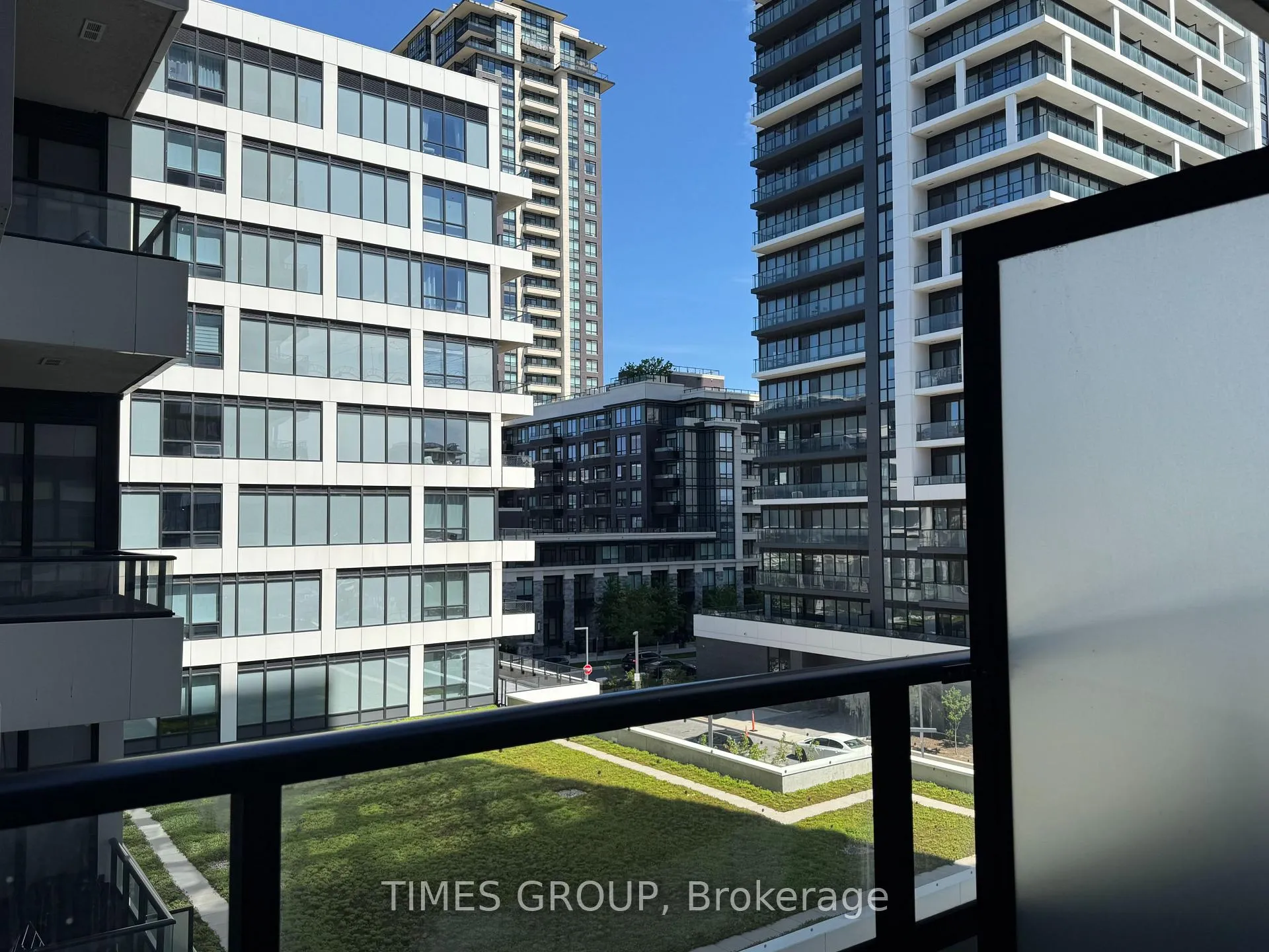 Photo 9 of Unit 530, 38 Water Walk Drive, Markham, Unionville — HOMEH