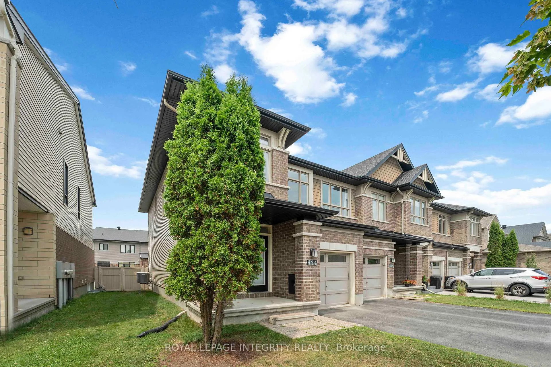 Photo 2 of 424 Cooks Mill Crescent, Ottawa, Riverside South — HOMEH