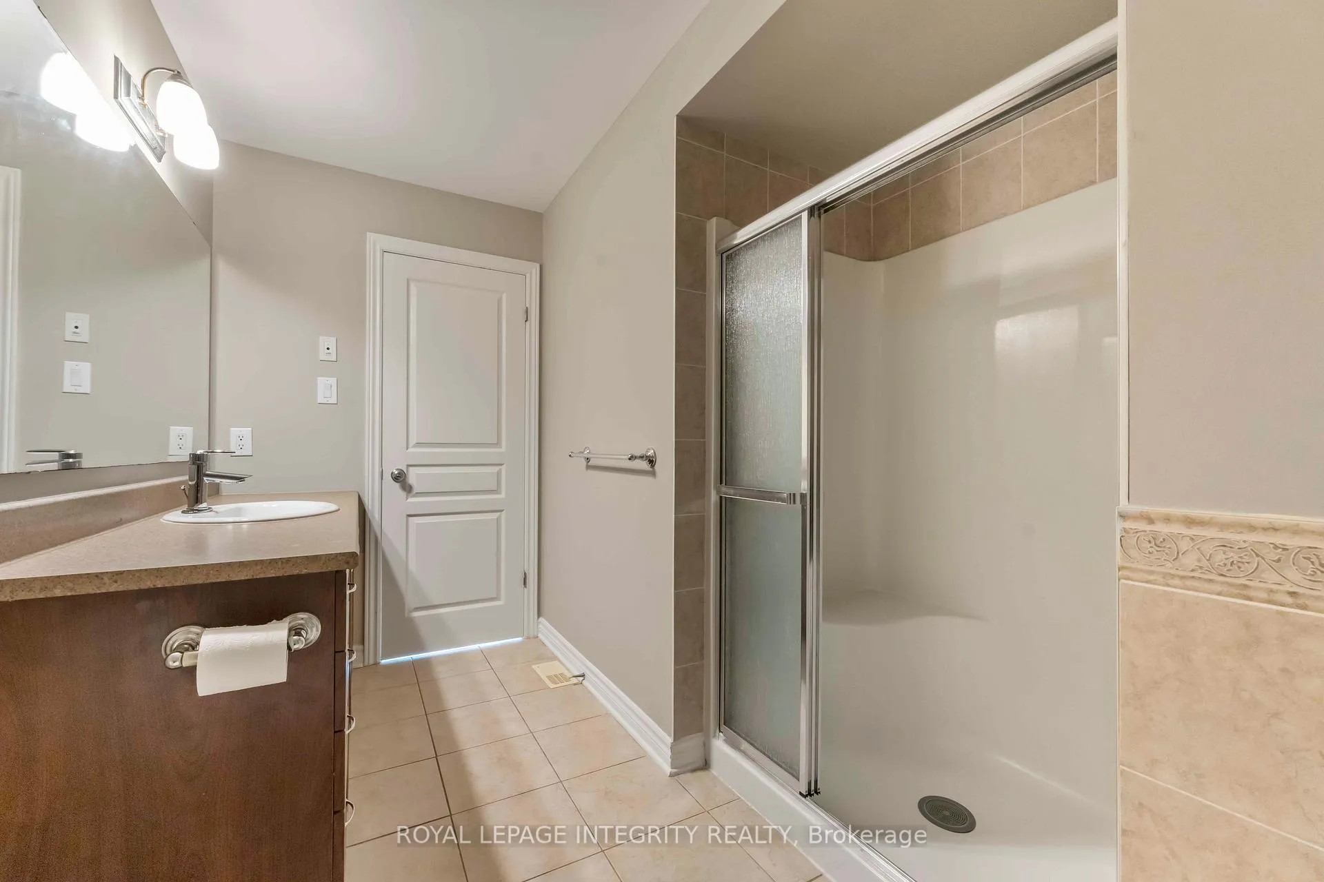 Photo 17 of 424 Cooks Mill Crescent, Ottawa, Riverside South — HOMEH