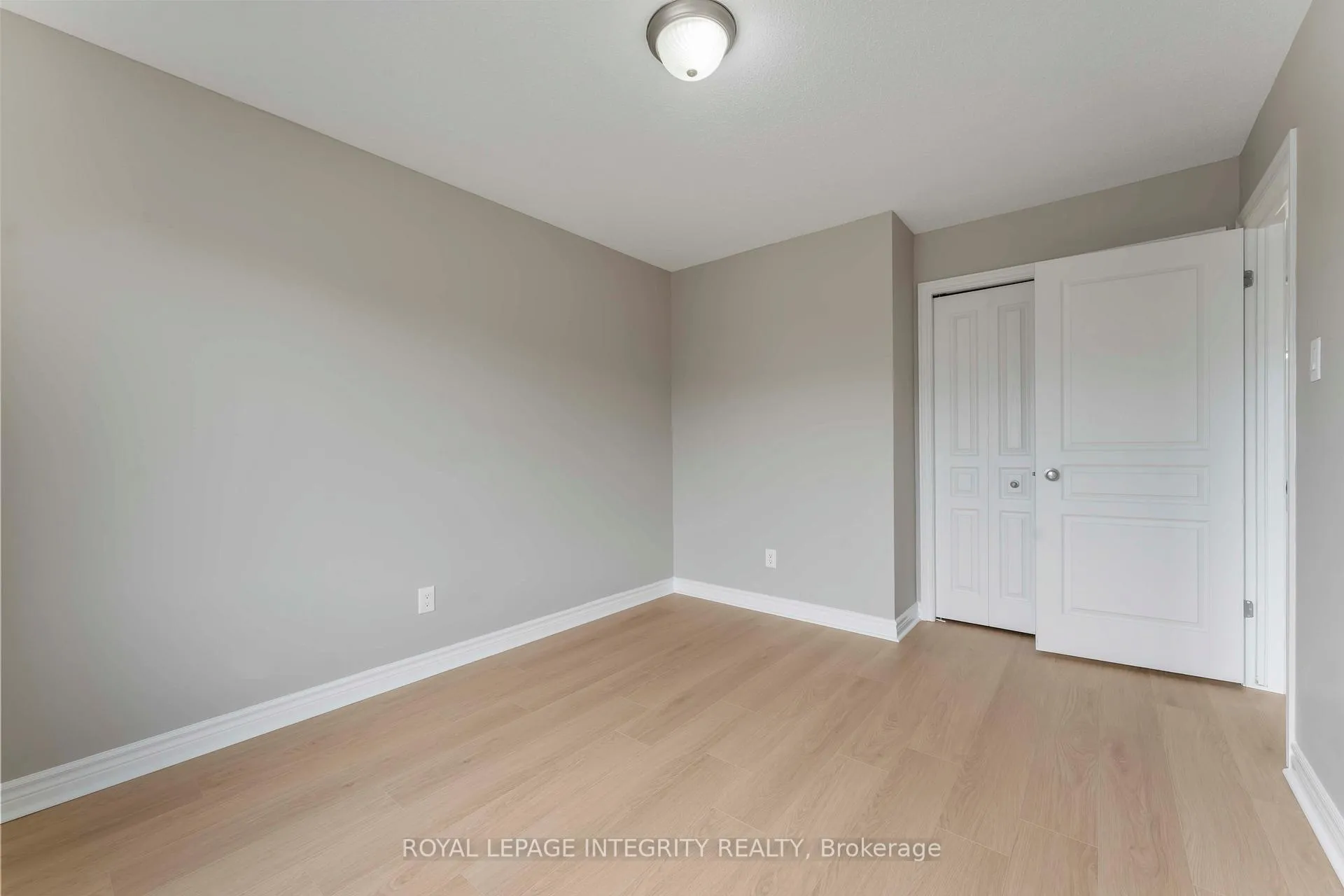 Photo 23 of 424 Cooks Mill Crescent, Ottawa, Riverside South — HOMEH