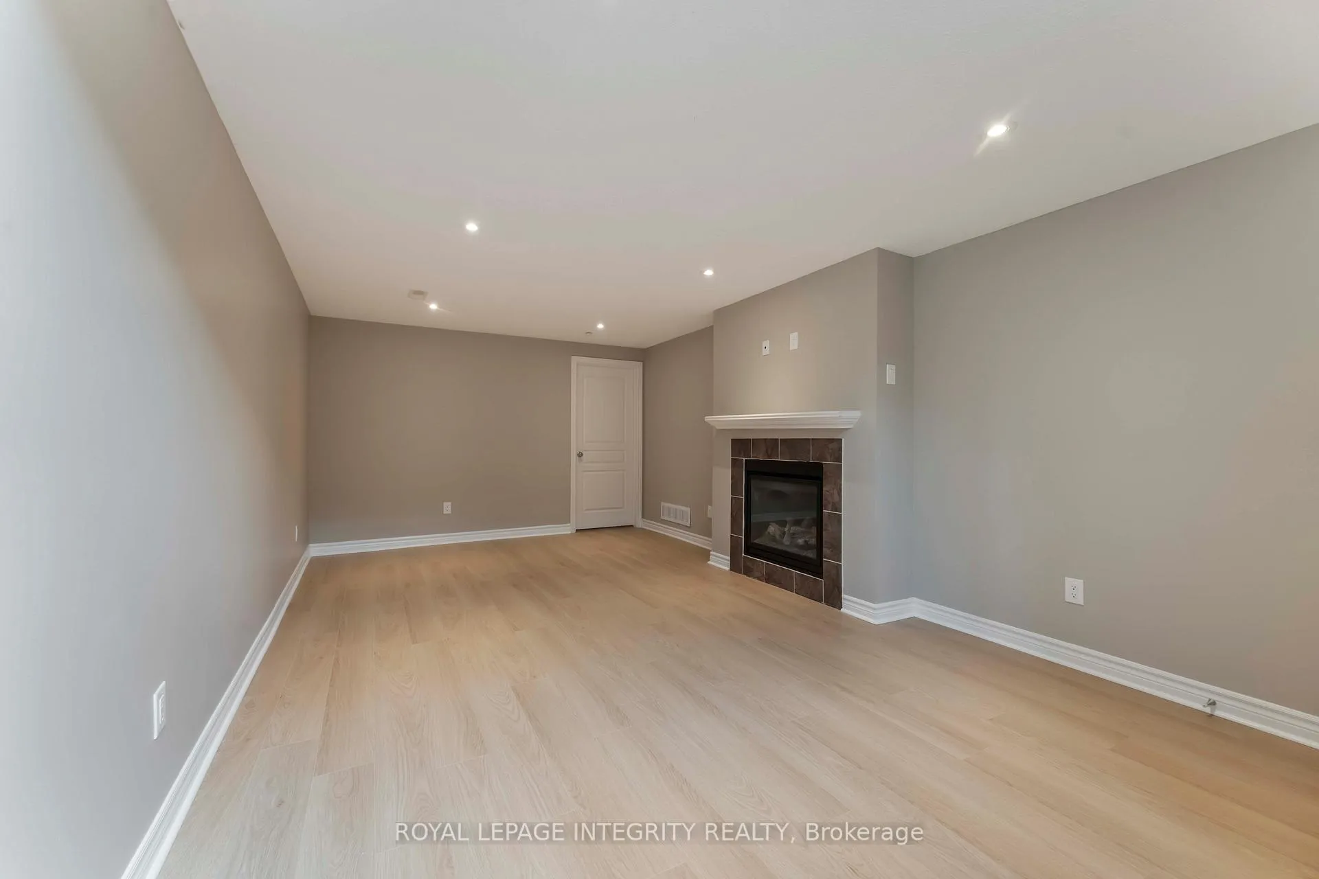 Photo 25 of 424 Cooks Mill Crescent, Ottawa, Riverside South — HOMEH