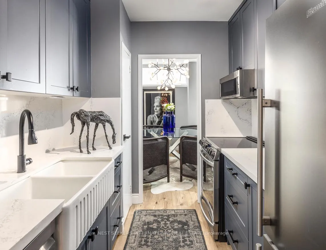 Front of Unit 603, 60 Montclair Avenue