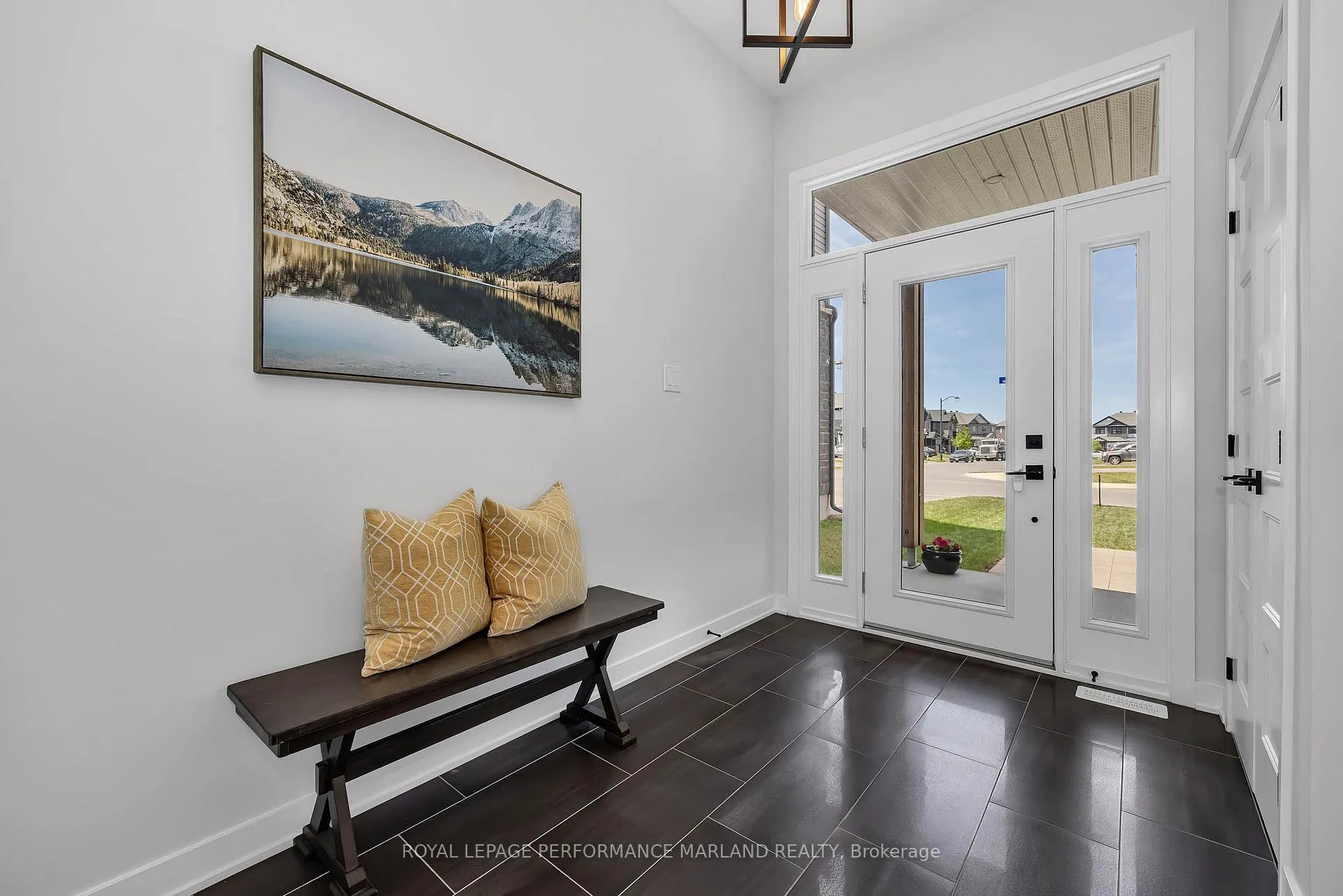 Photo 2 of 109 Rallidale Street, Ottawa, Blossom Park/Kemp Park/Findlay Creek — HOMEH