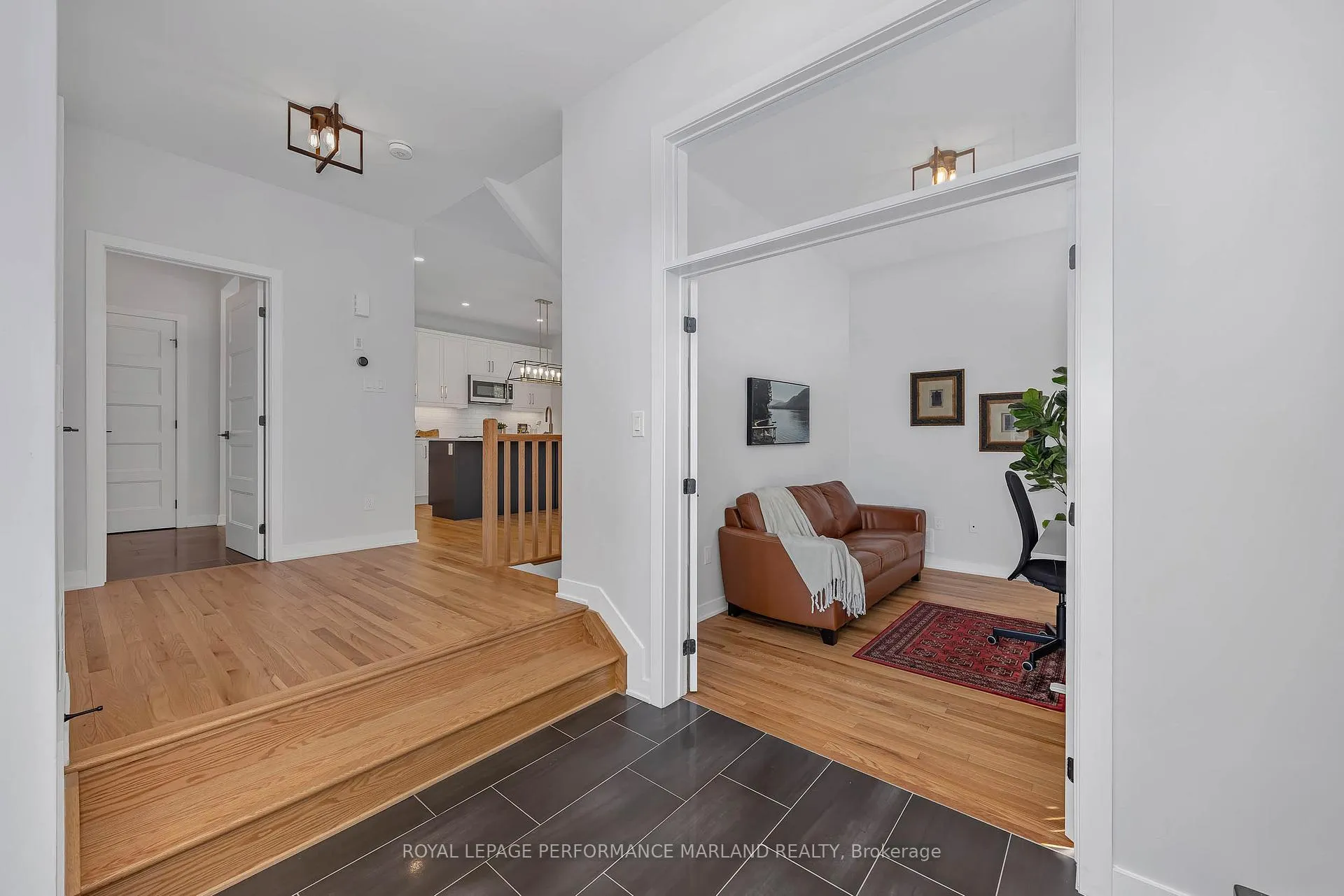 Photo 3 of 109 Rallidale Street, Ottawa, Blossom Park/Kemp Park/Findlay Creek — HOMEH