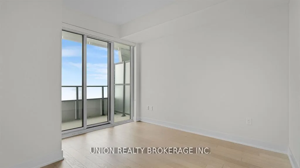 Photo 15 of Unit 3907, 20 Shore Breeze Drive, Etobicoke, Mimico — HOMEH