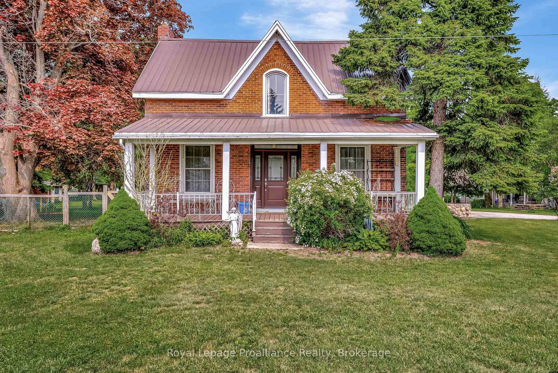 Photo 1 of 1818 County 12 Road, Prince Edward County, Picton Ward — HOMEH