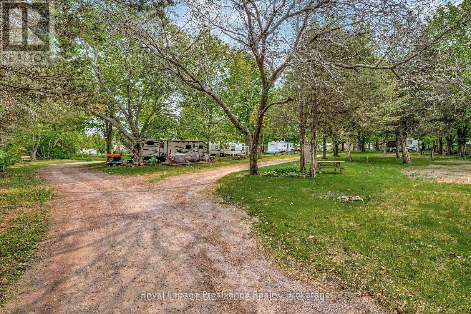Photo 32 of 1818 County 12 Road, Prince Edward County, Picton Ward — HOMEH