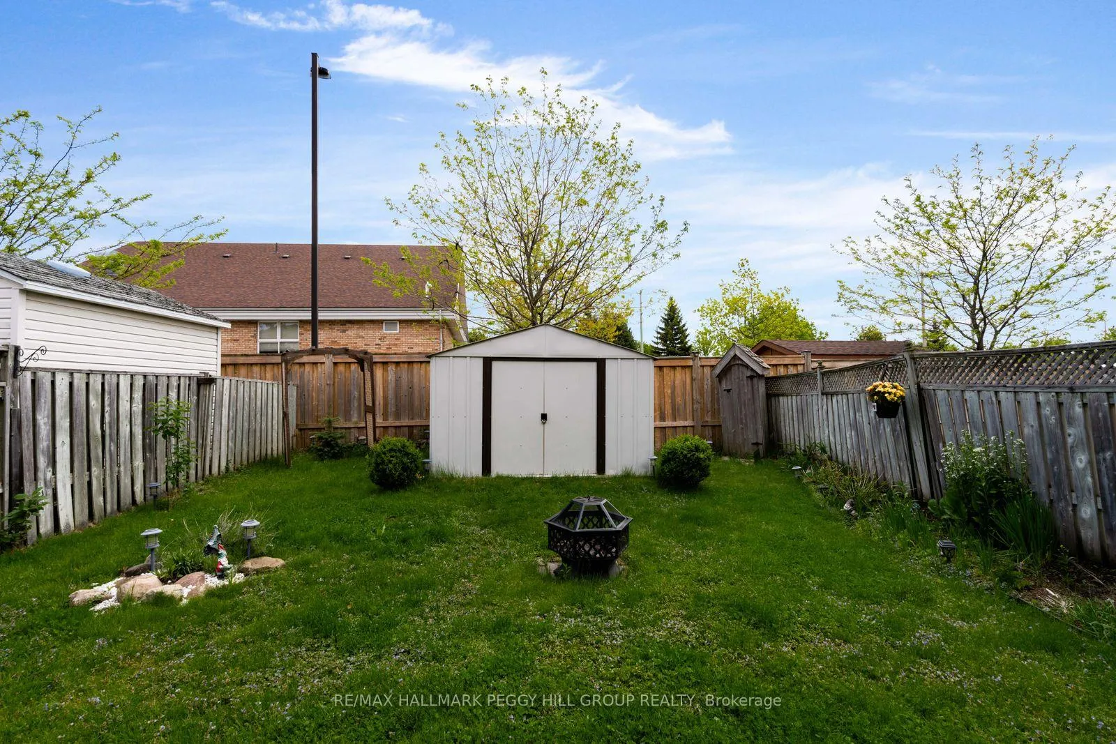 Photo 14 of 101 Downing Crescent, Barrie, Holly — HOMEH