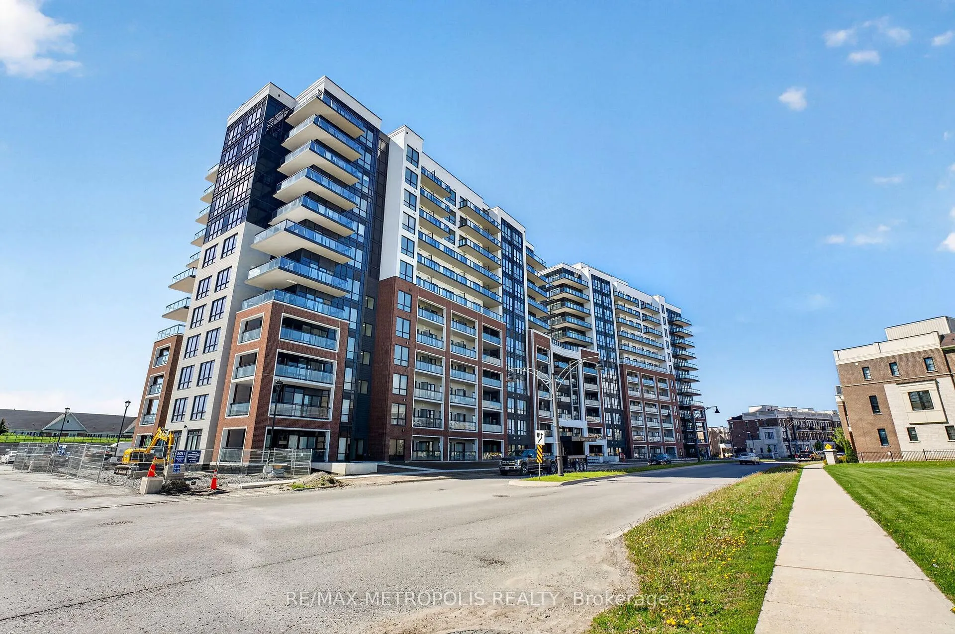 Photo 3 of Unit 1109, 51 Clarington Boulevard, Clarington, Bowmanville — HOMEH