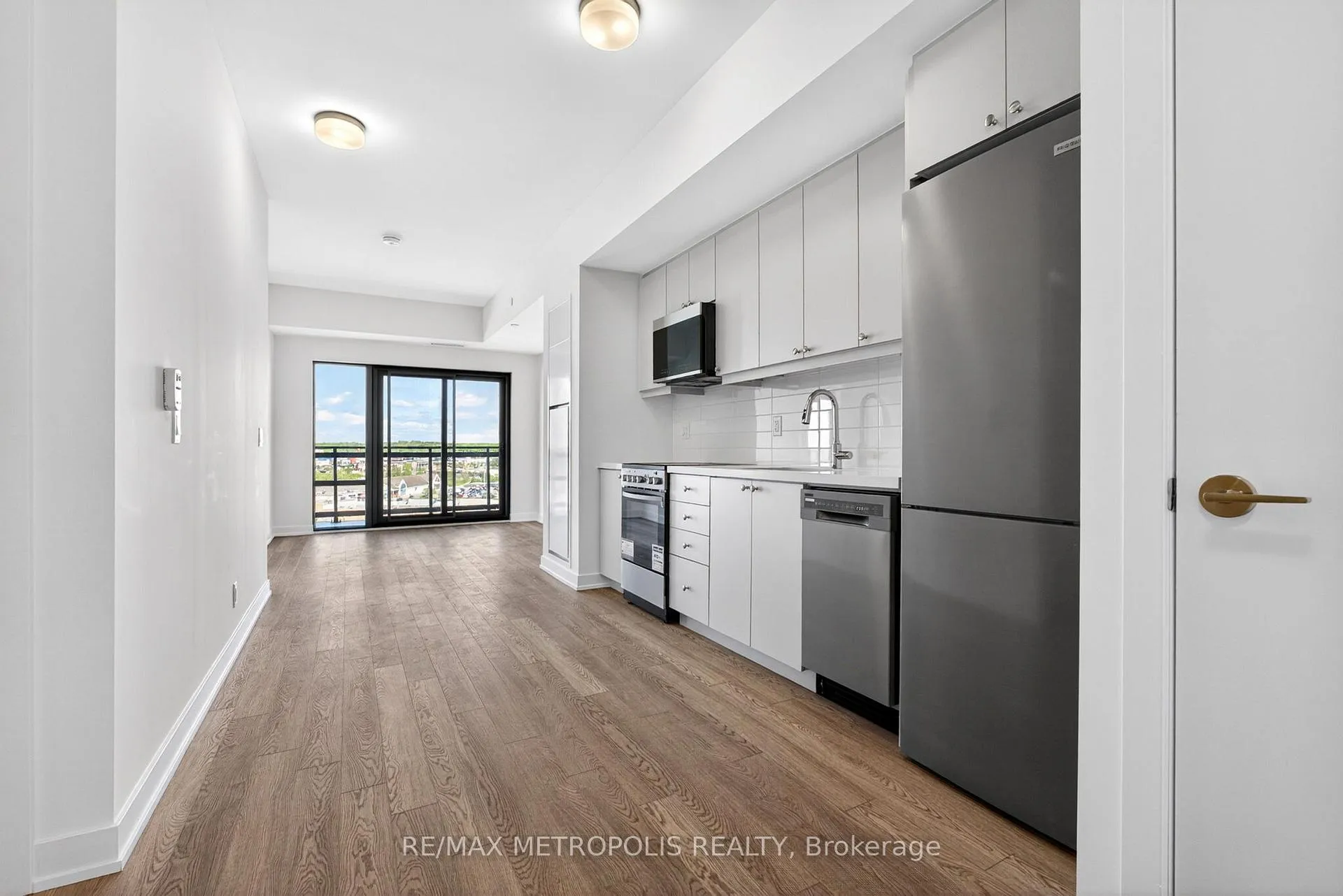 Photo 10 of Unit 1109, 51 Clarington Boulevard, Clarington, Bowmanville — HOMEH