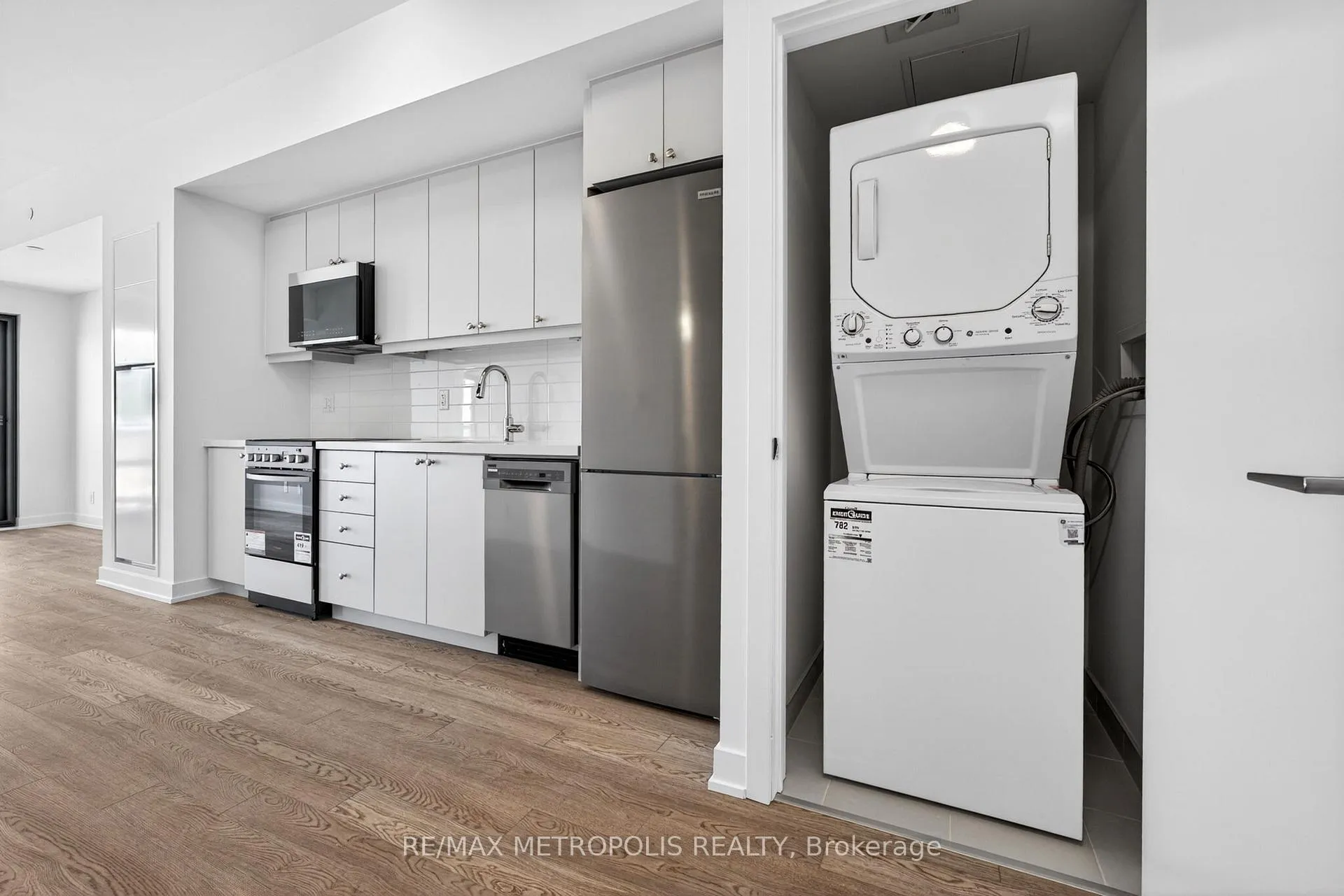 Photo 13 of Unit 1109, 51 Clarington Boulevard, Clarington, Bowmanville — HOMEH