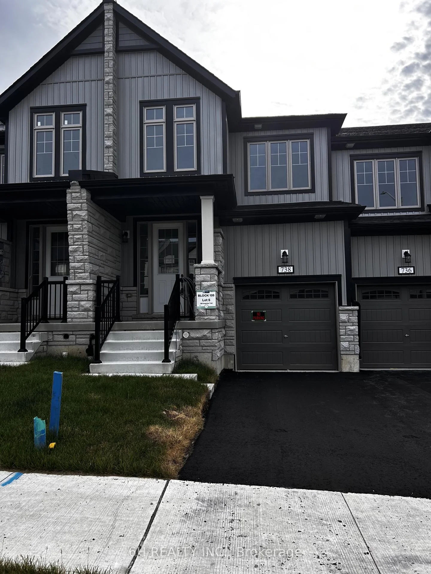 Front of Unit Lot 135-5, 738 Carpenter Trail