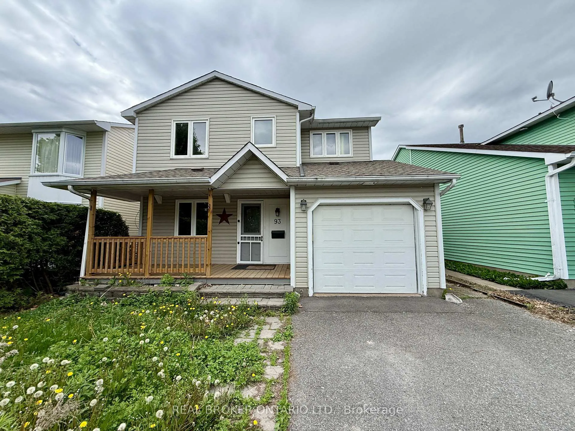 Photo 2 of 93 Melanie Crescent, Ottawa, Kanata - Glencairn/Hazeldean — HOMEH