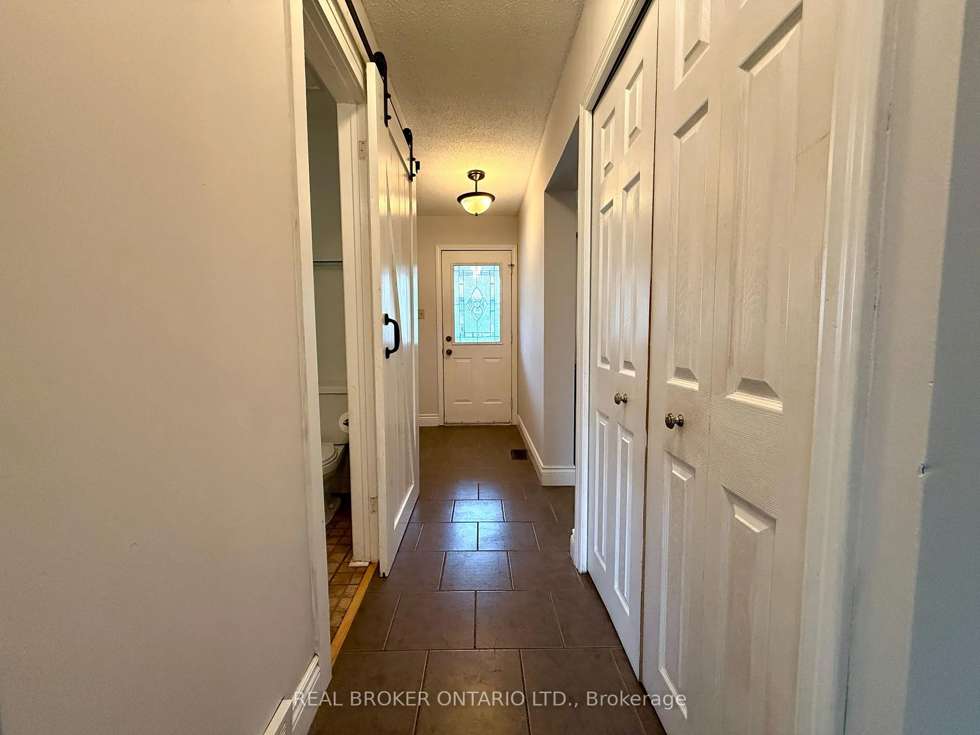 Photo 13 of 93 Melanie Crescent, Ottawa, Kanata - Glencairn/Hazeldean — HOMEH