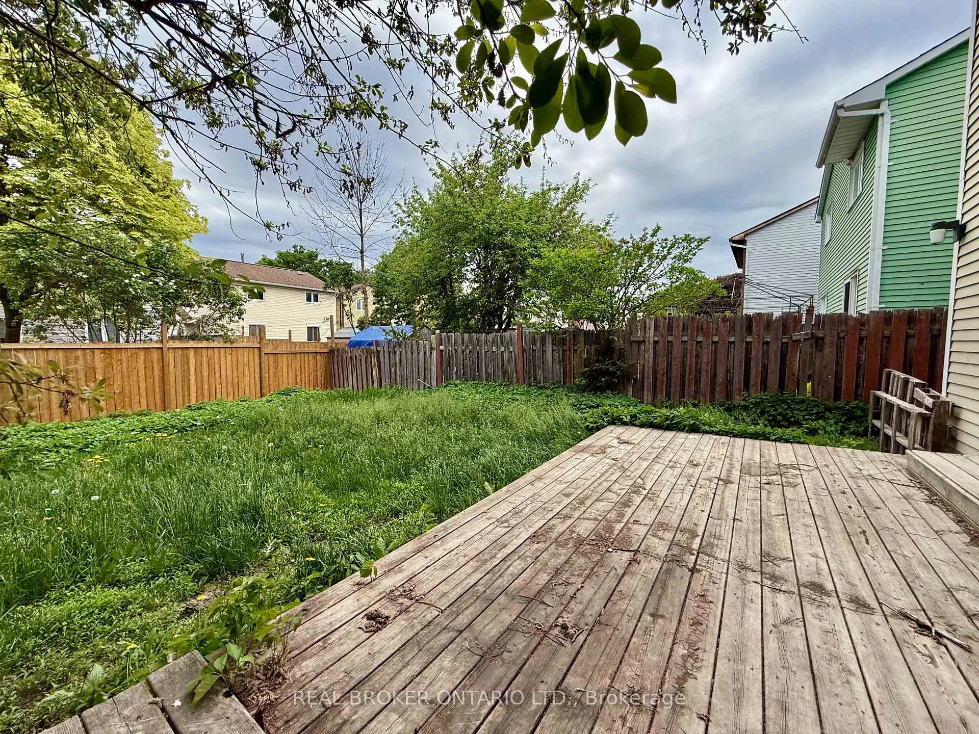 Photo 34 of 93 Melanie Crescent, Ottawa, Kanata - Glencairn/Hazeldean — HOMEH