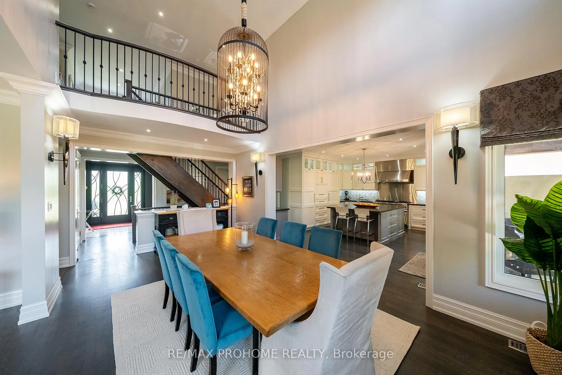 Photo 7 of 17 Fountainview Lane, Uxbridge, Rural Uxbridge — HOMEH