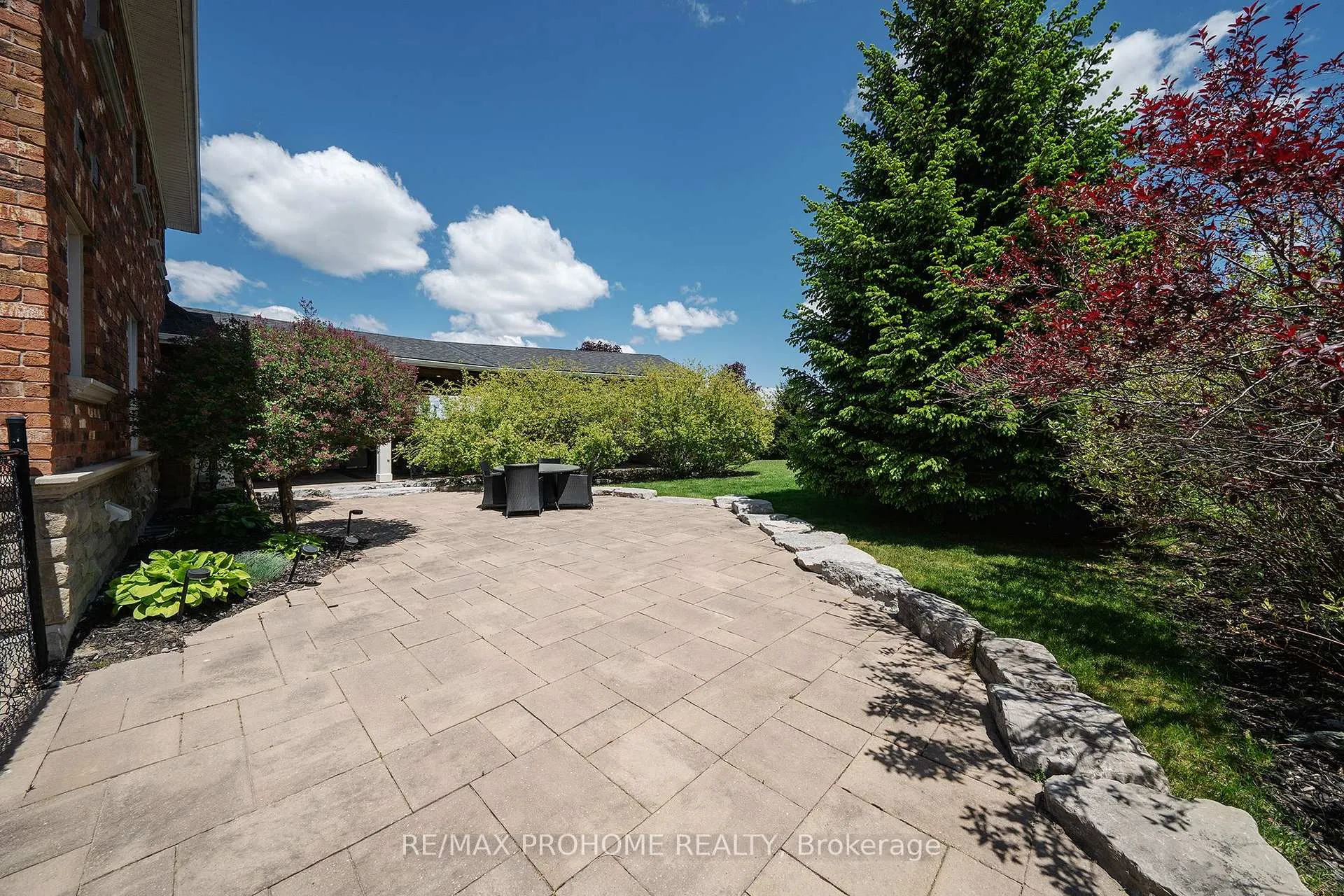 Photo 40 of 17 Fountainview Lane, Uxbridge, Rural Uxbridge — HOMEH
