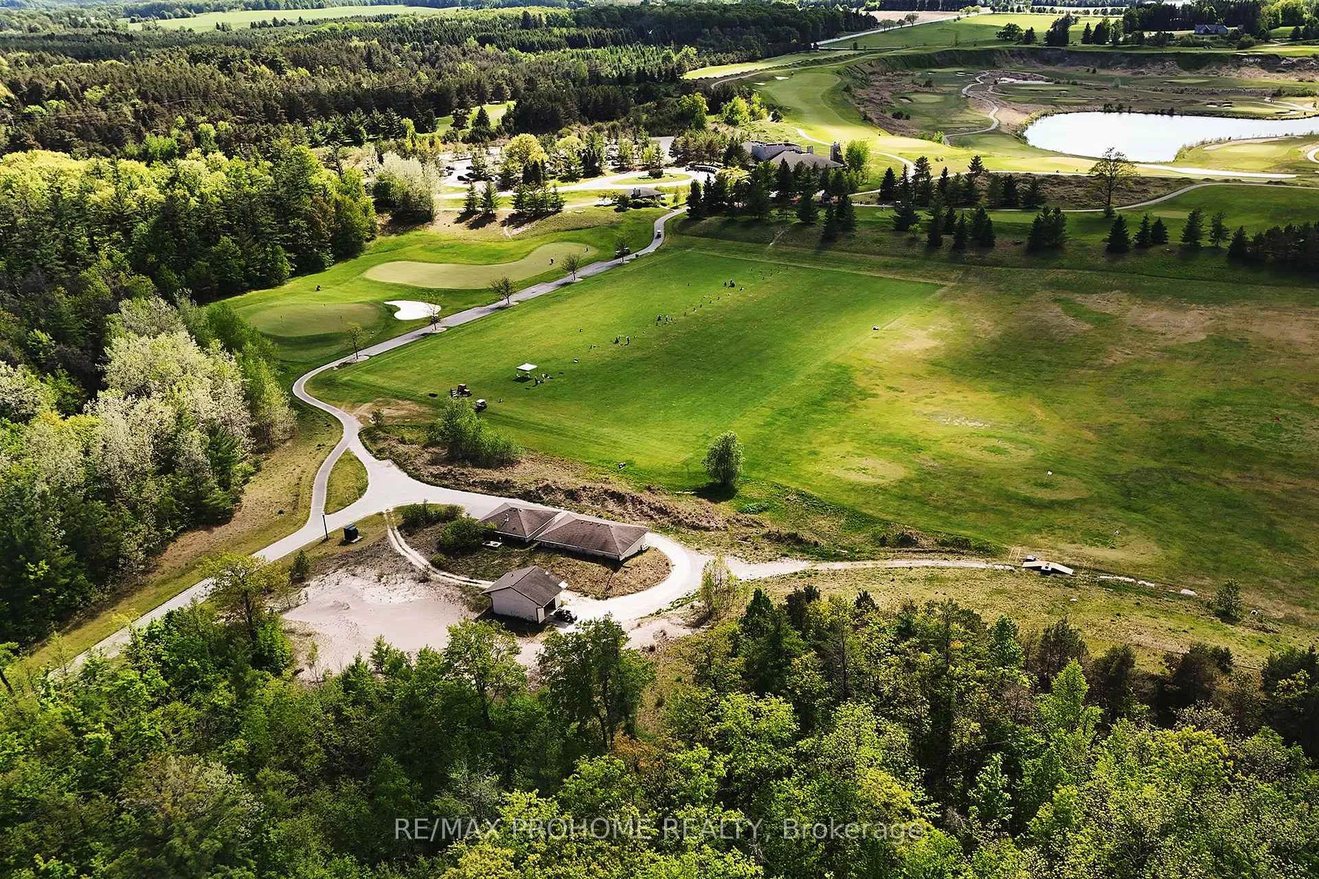 Photo 46 of 17 Fountainview Lane, Uxbridge, Rural Uxbridge — HOMEH