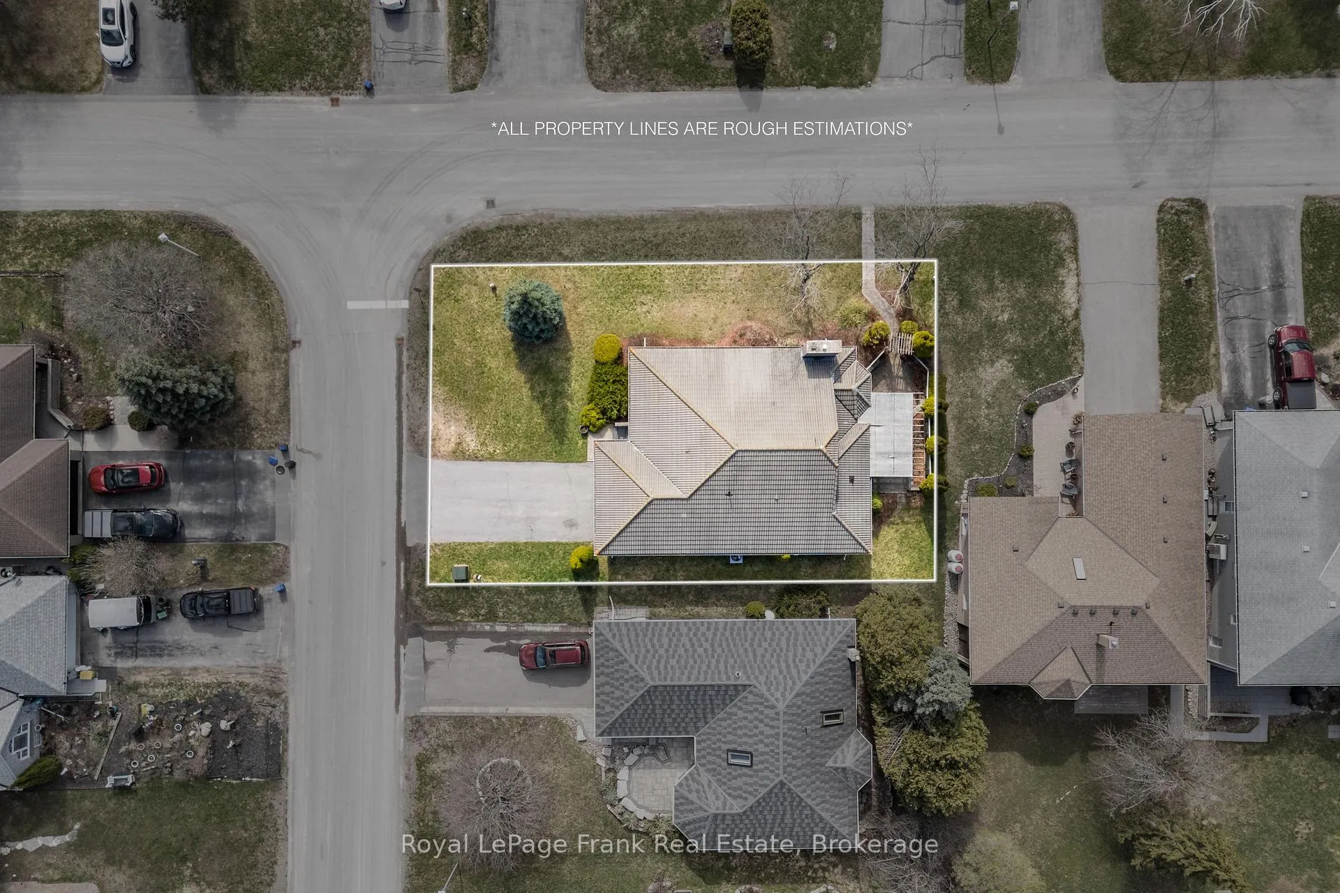 Photo 35 of 2 Hillview Drive, Kawartha Lakes, Bobcaygeon — HOMEH