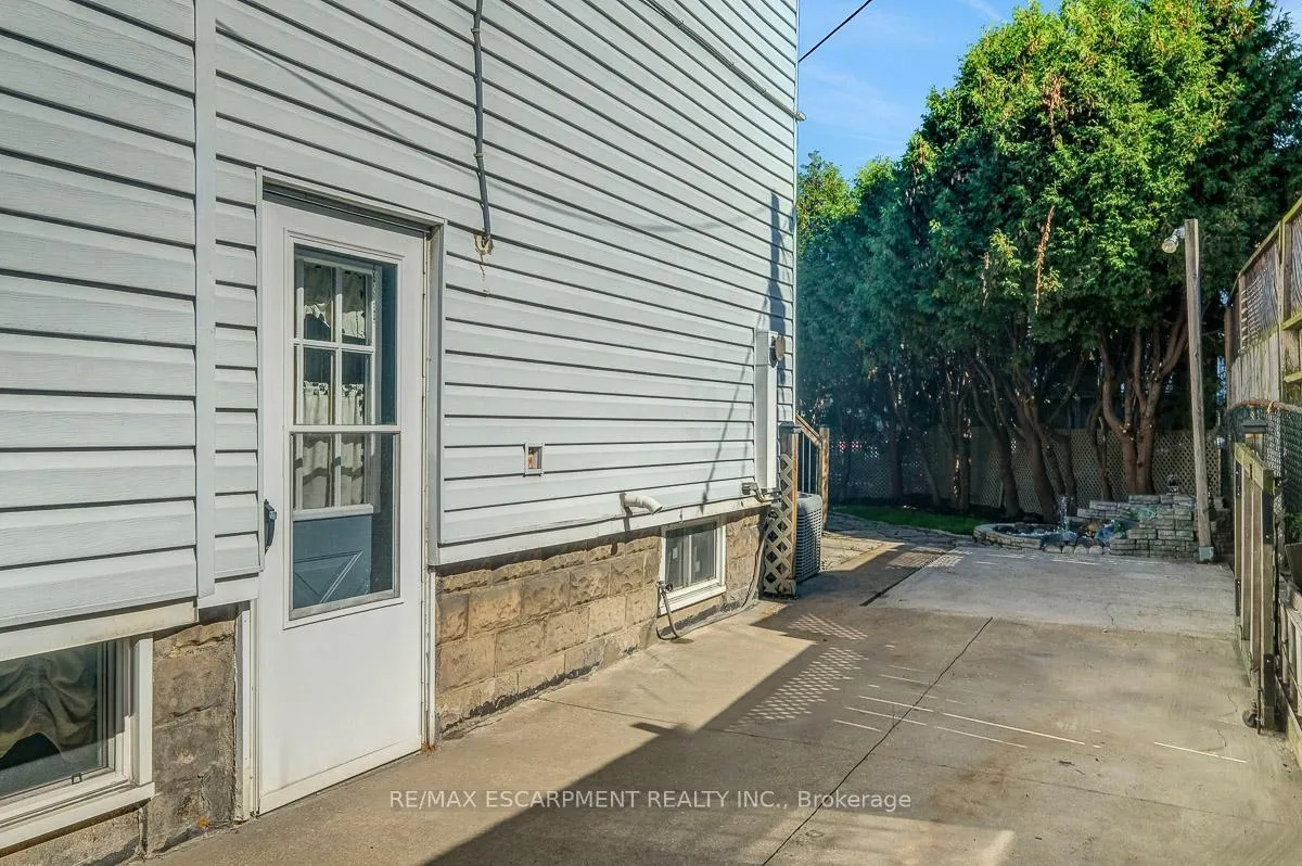 Photo 42 of 14 Niagara Street, Hamilton, Industrial Sector — HOMEH