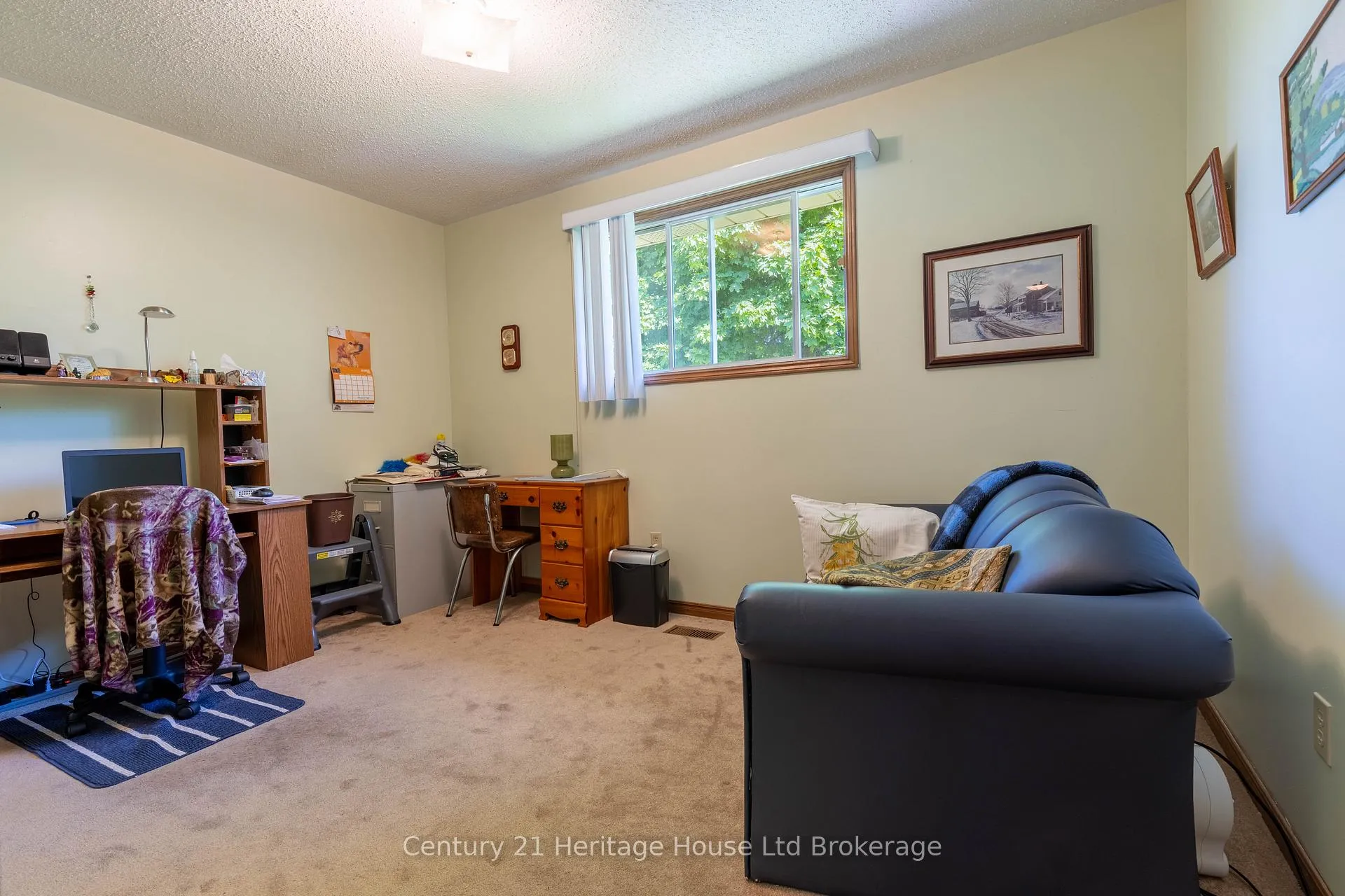 Photo 20 of 12 Spartan Drive, Brantford, Fairview - Brantford — HOMEH