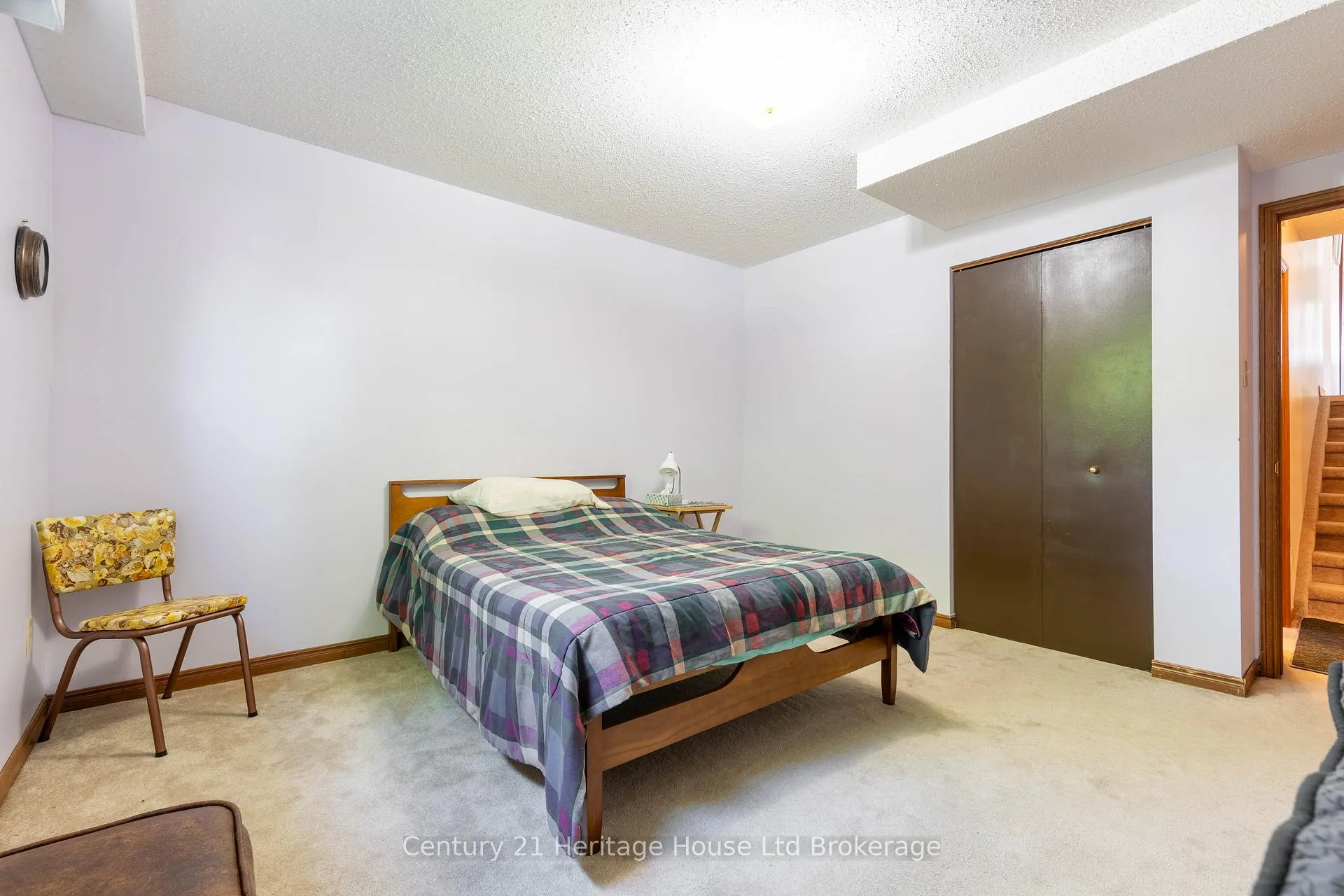 Photo 25 of 12 Spartan Drive, Brantford, Fairview - Brantford — HOMEH