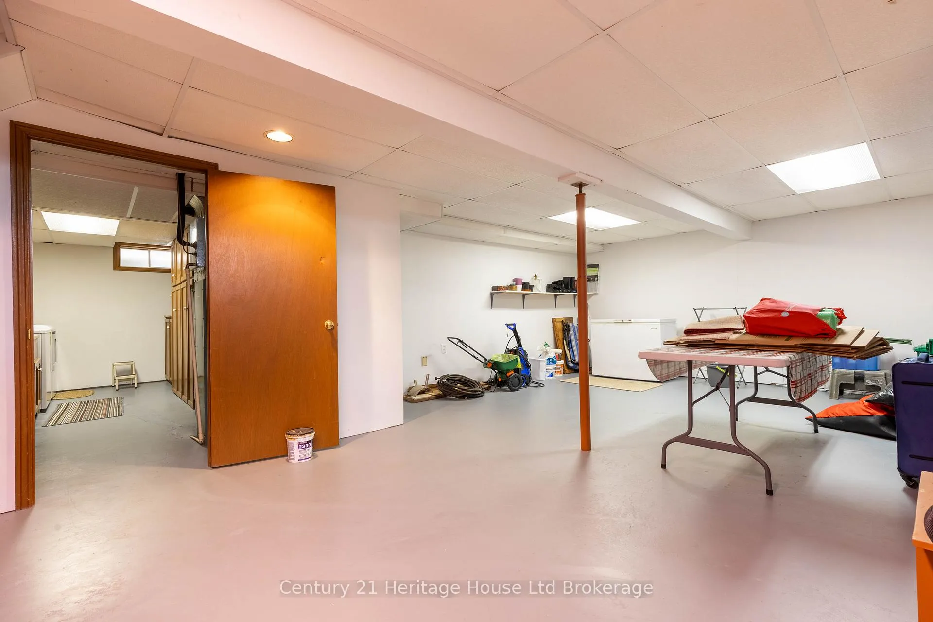 Photo 34 of 12 Spartan Drive, Brantford, Fairview - Brantford — HOMEH