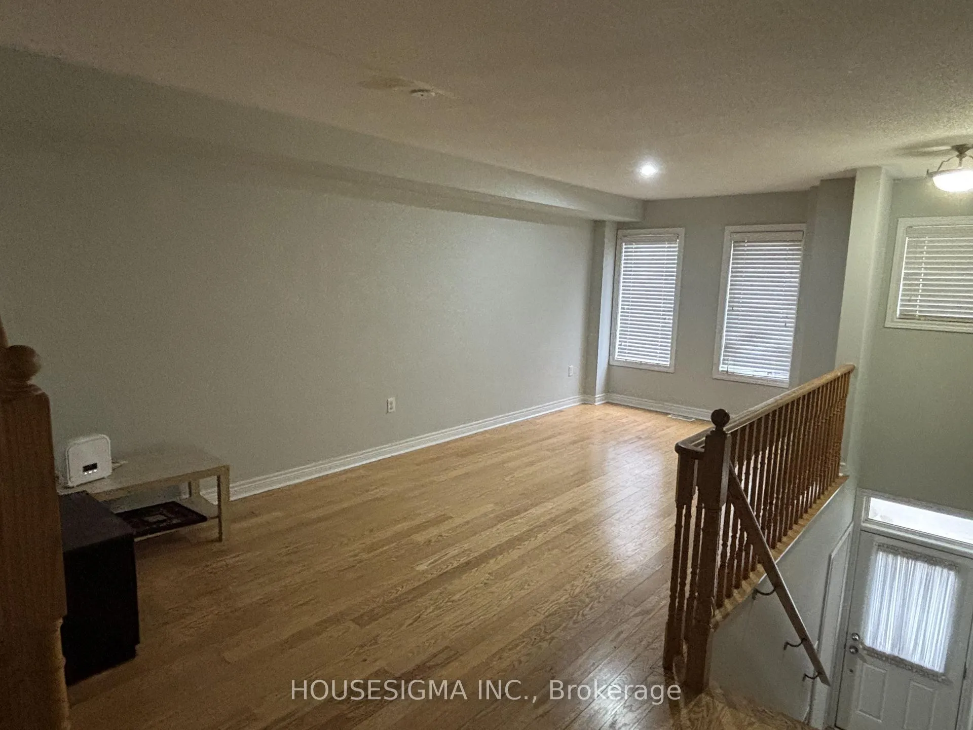 Photo 5 of 40 De Jong Street, Scarborough, Dorset Park — HOMEH