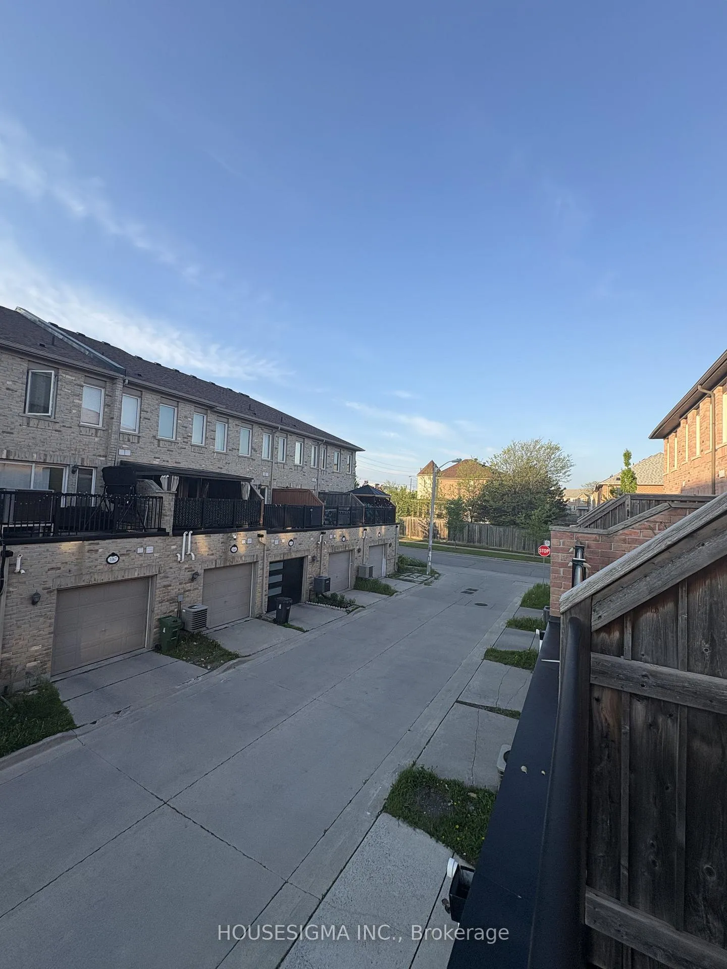 Photo 39 of 40 De Jong Street, Scarborough, Dorset Park — HOMEH