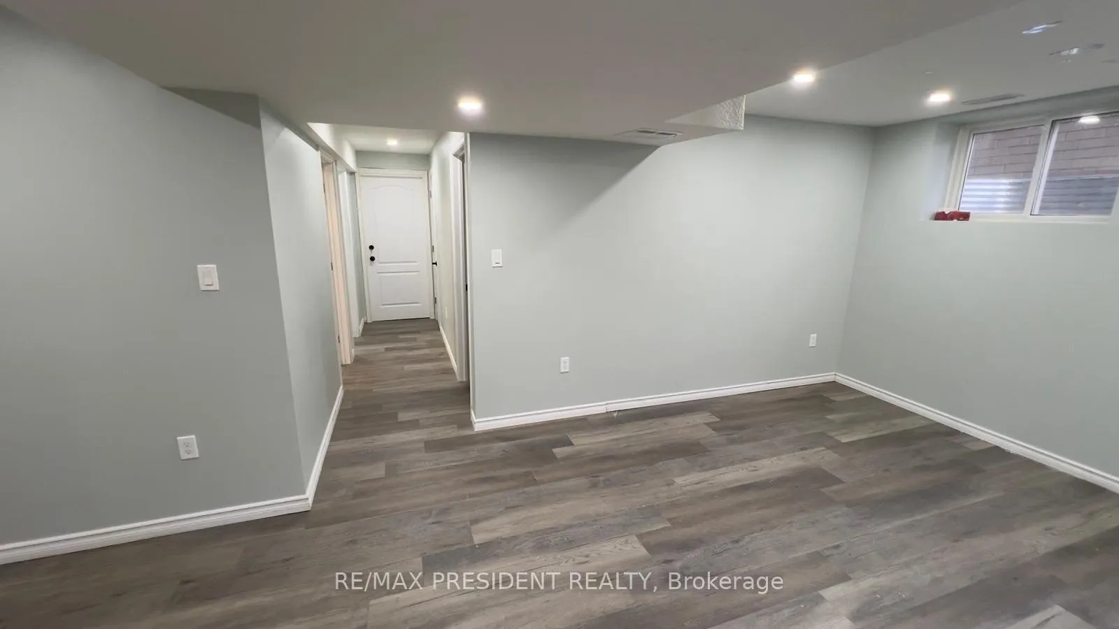 Photo 5 of Unit BASEMENT, 592 Florencedale Crescent, Kitchener, Huron Park — HOMEH