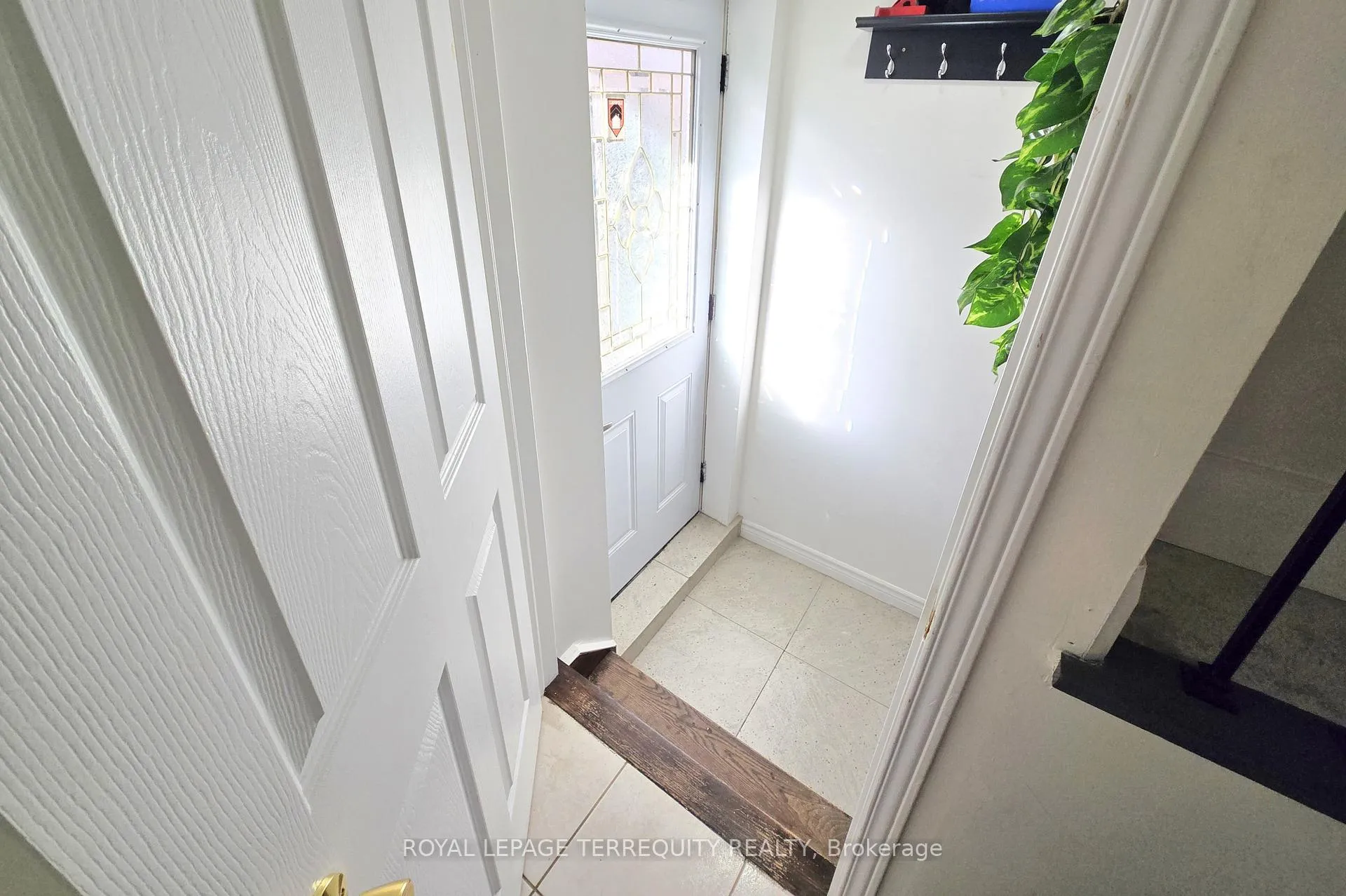 Photo 28 of 44 Iceberg Trail, Brampton, Sandringham-Wellington — HOMEH