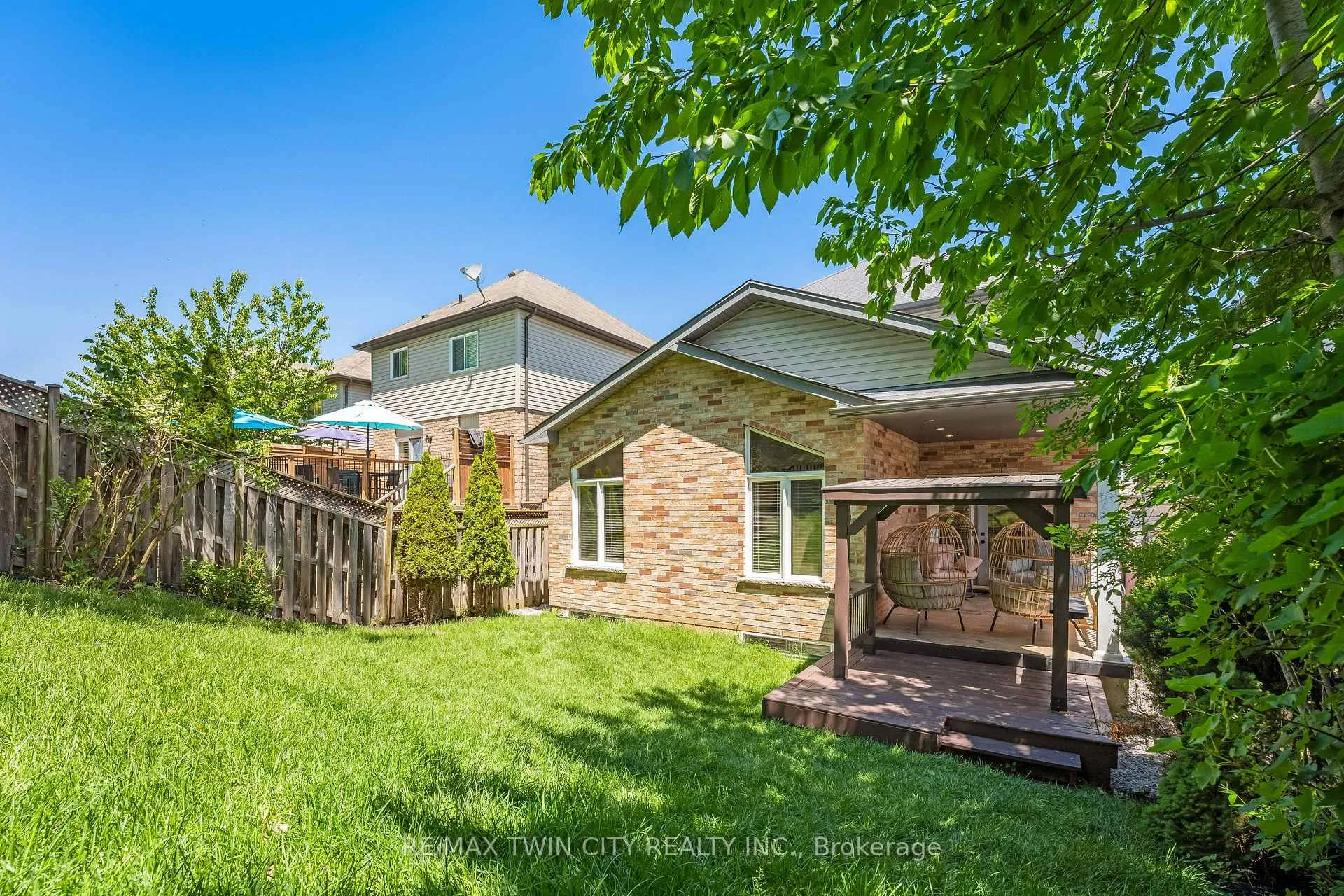 Photo 34 of 31 Parkvale Drive, Kitchener — HOMEH