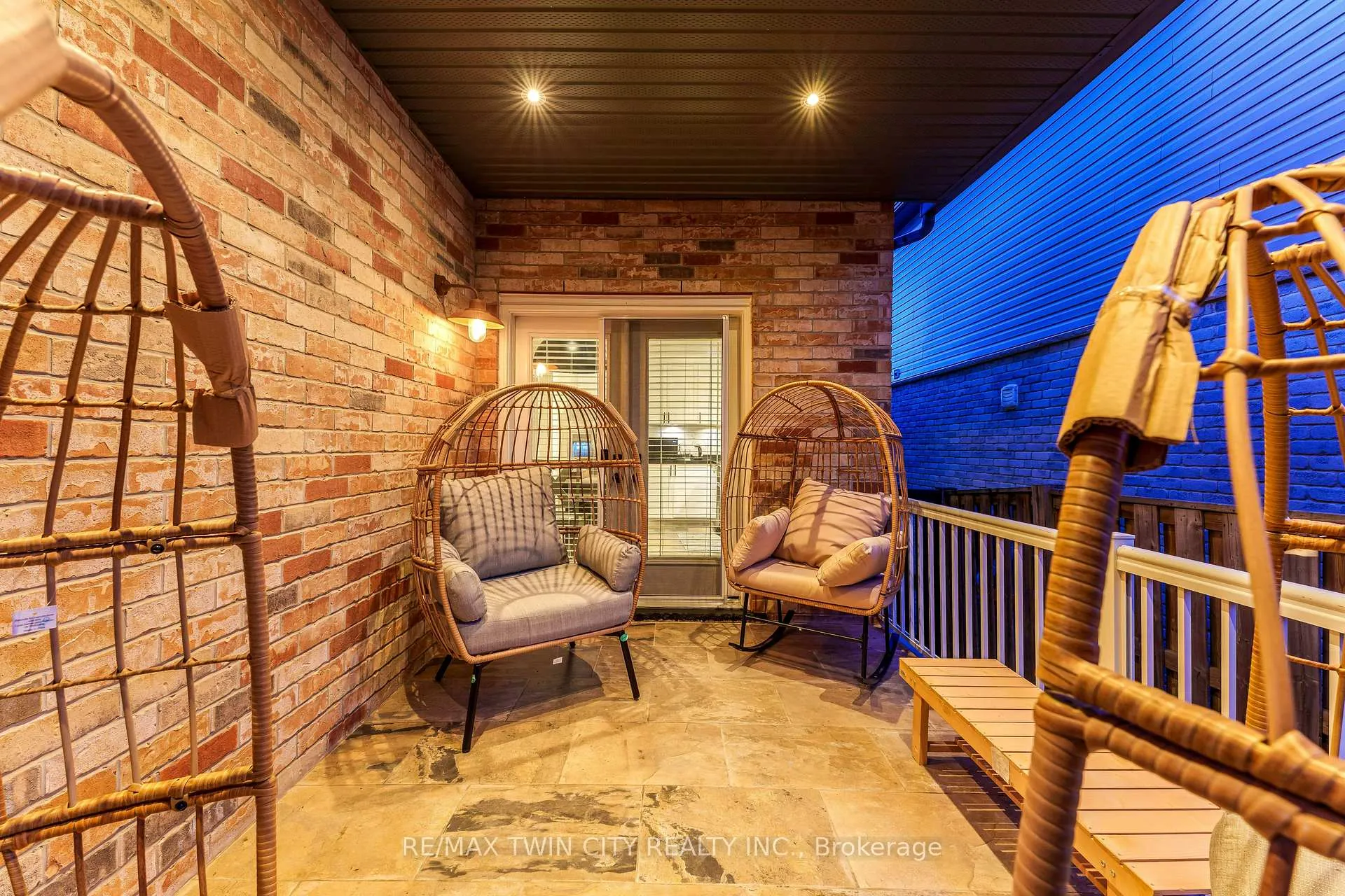 Photo 41 of 31 Parkvale Drive, Kitchener — HOMEH
