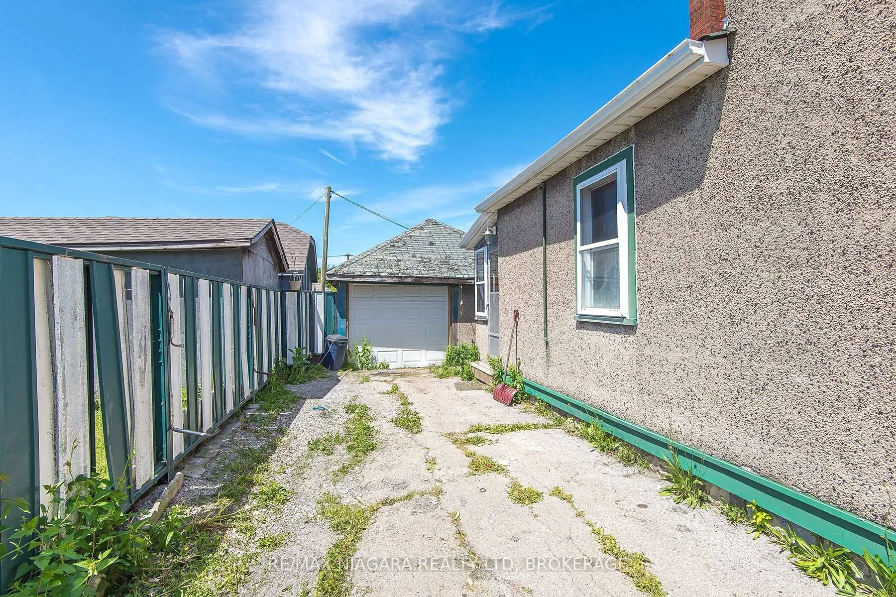 Photo 4 of 310 Mitchell Street, Port Colborne, Killaly East — HOMEH