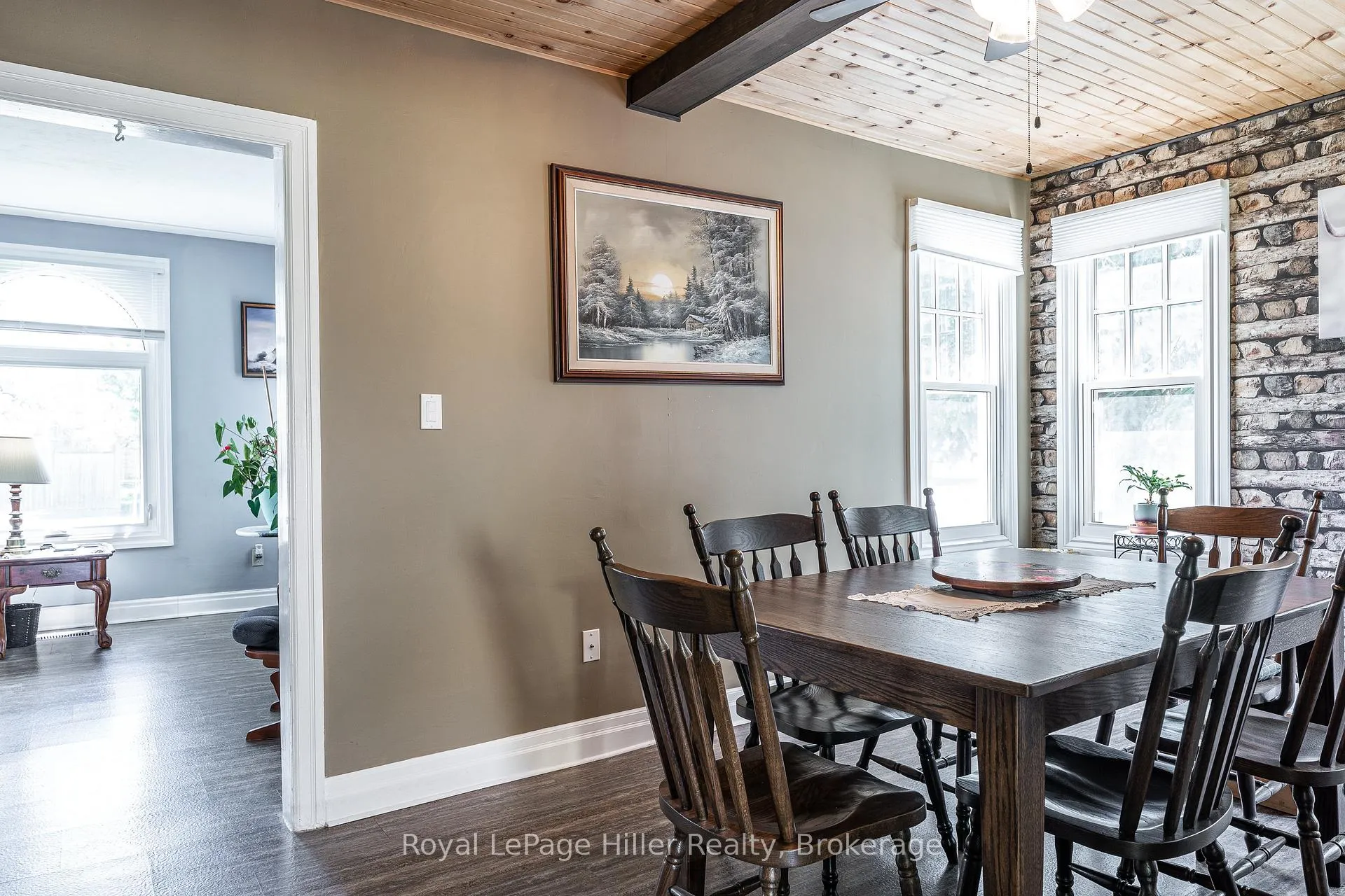 Photo 9 of 272 John Street N, Stratford — HOMEH