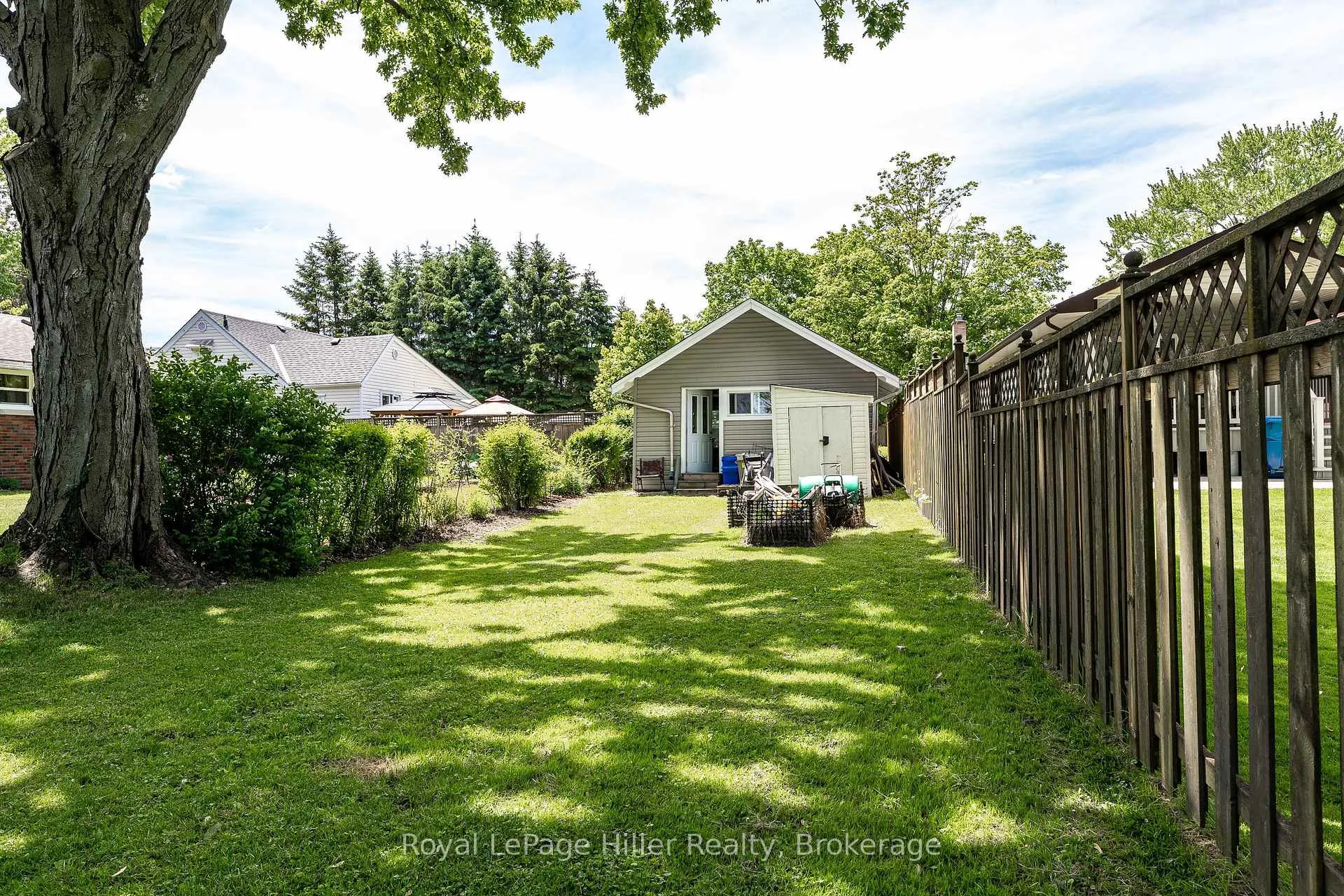Photo 40 of 272 John Street N, Stratford — HOMEH