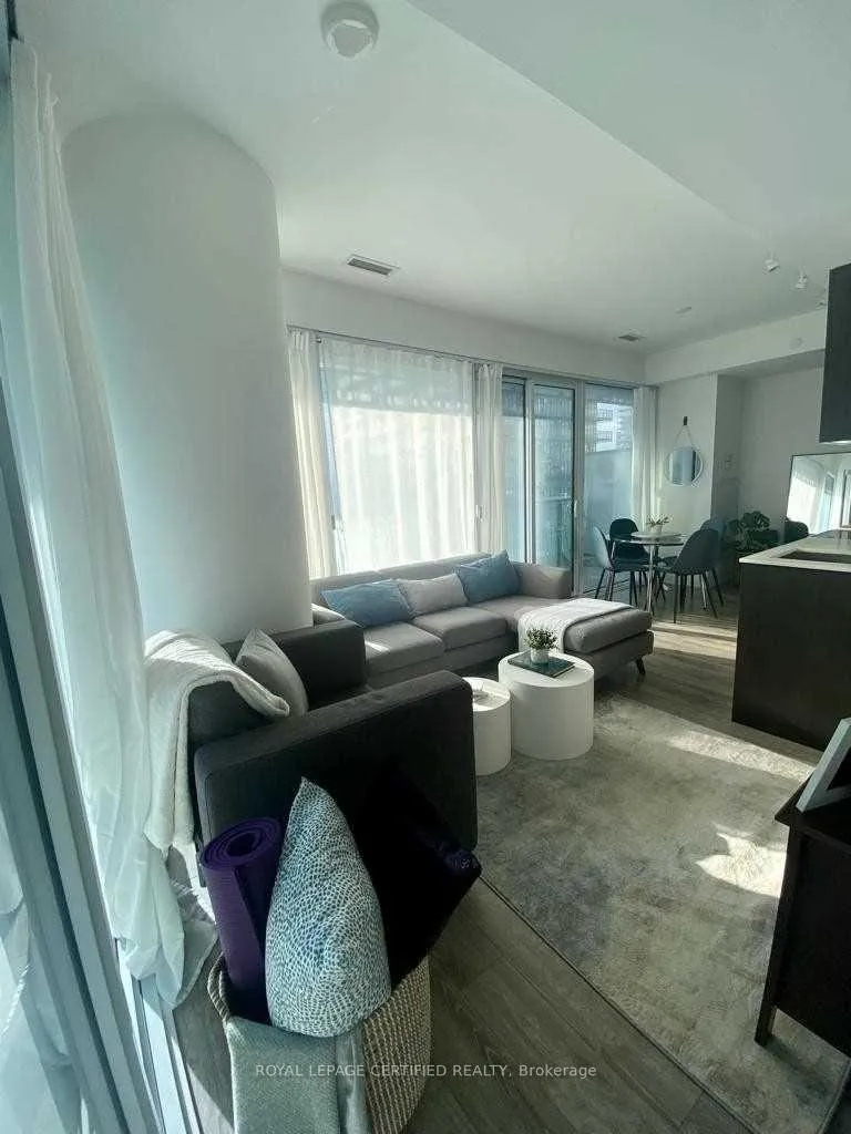Photo 4 of Unit 702, 42 Charles Street, Toronto, Church-Yonge Corridor — HOMEH
