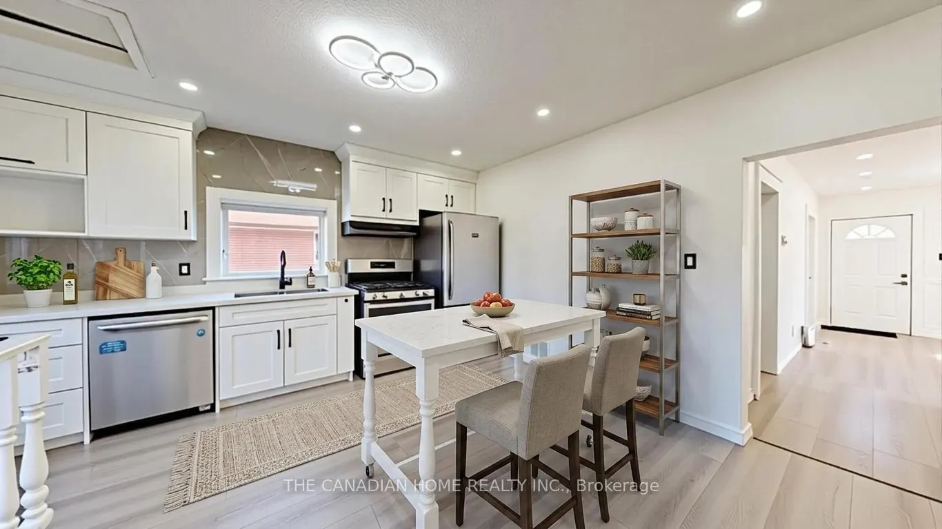 Photo 13 of 538 Wilson Road S, Oshawa, Central — HOMEH