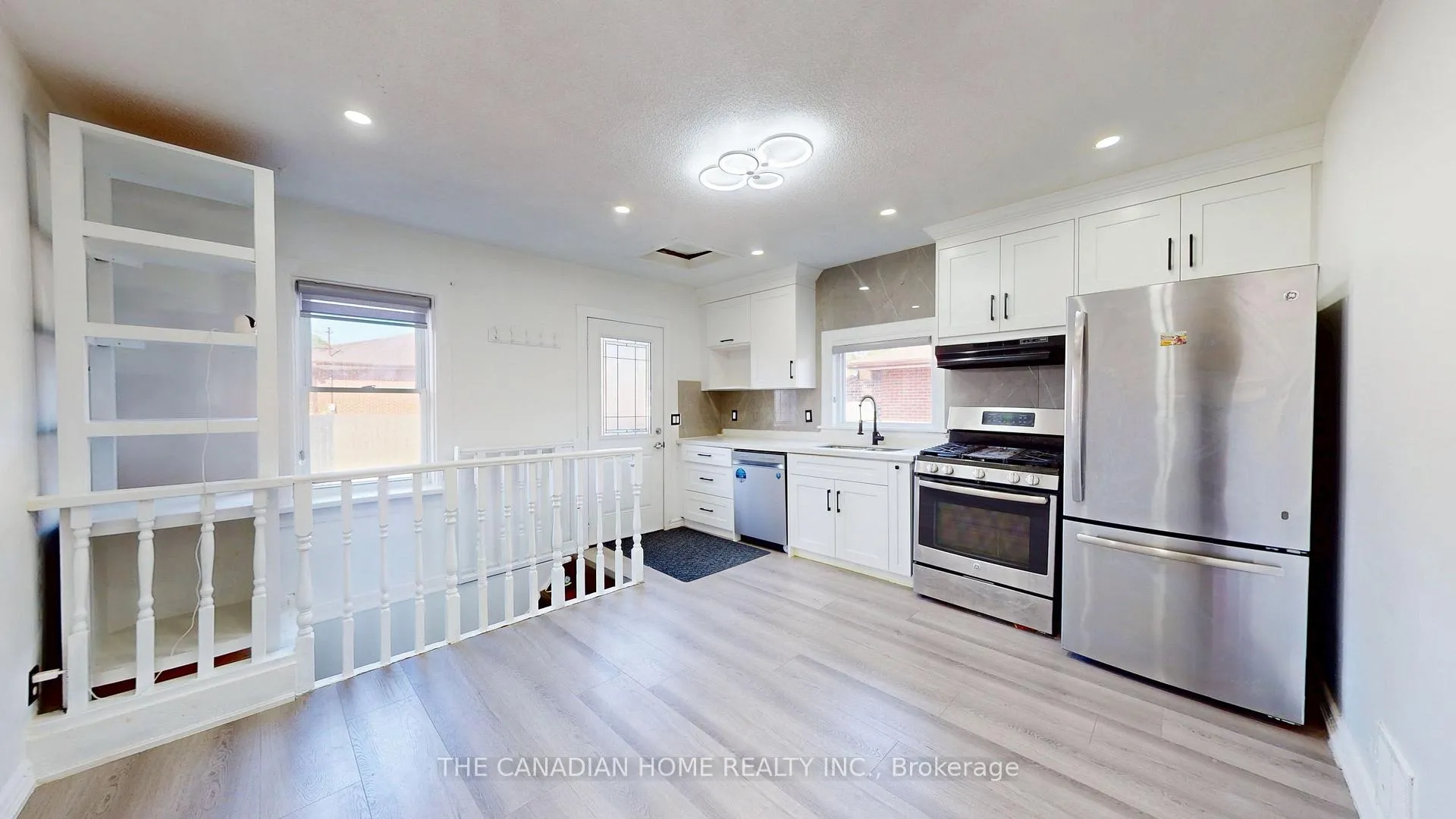 Photo 16 of 538 Wilson Road S, Oshawa, Central — HOMEH