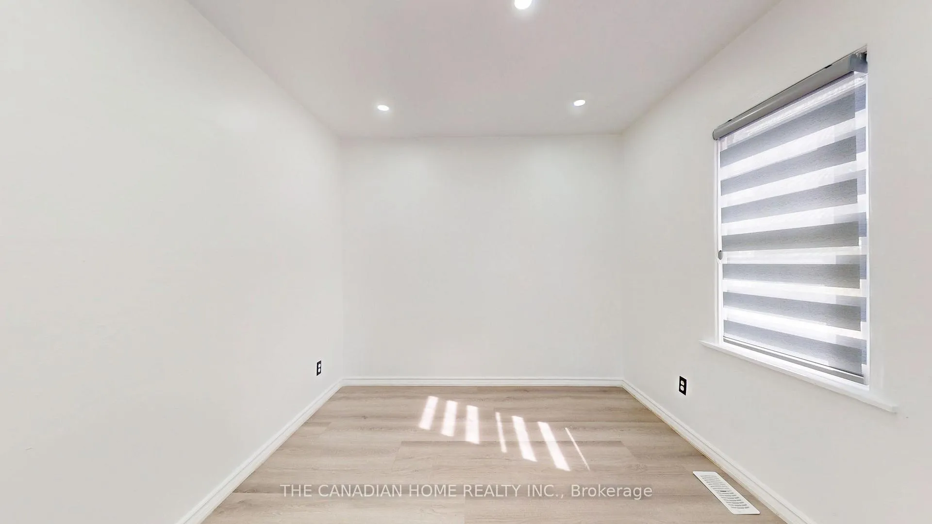 Photo 22 of 538 Wilson Road S, Oshawa, Central — HOMEH