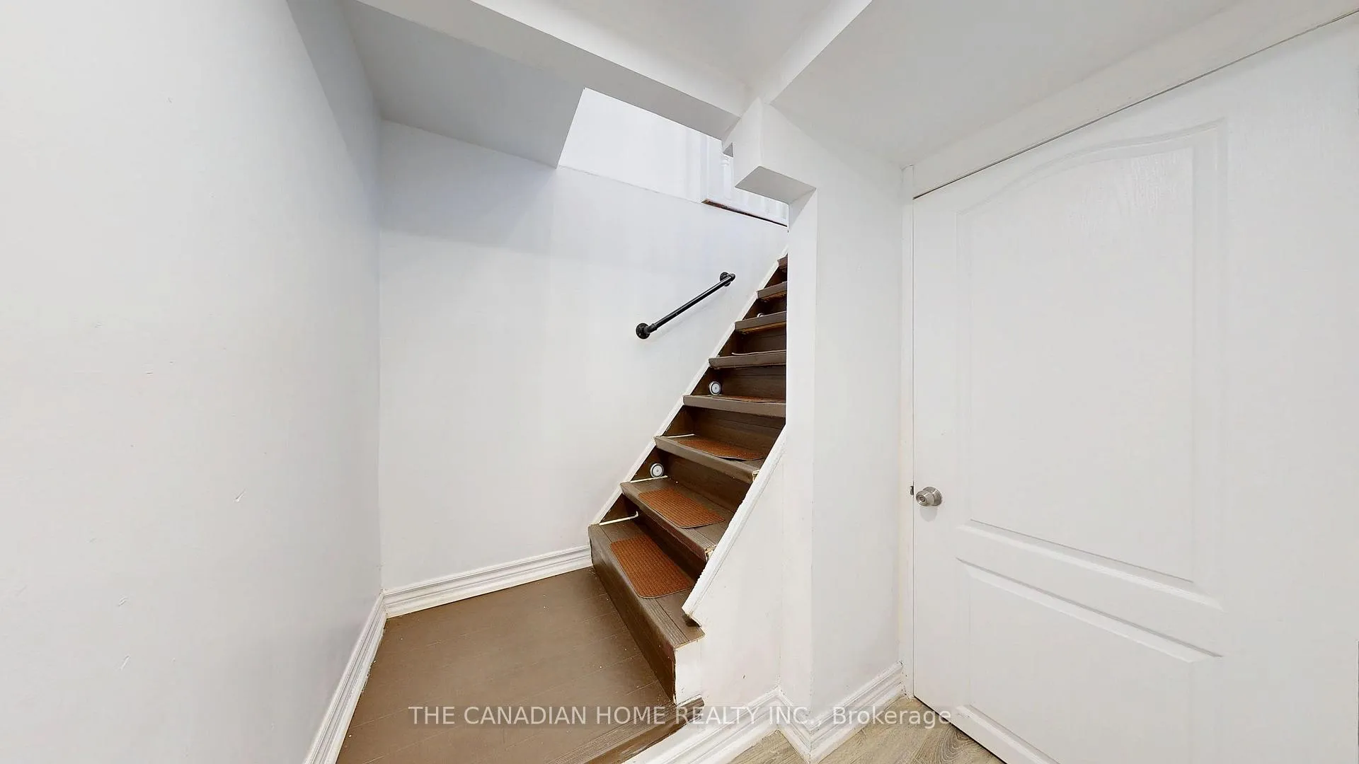 Photo 29 of 538 Wilson Road S, Oshawa, Central — HOMEH