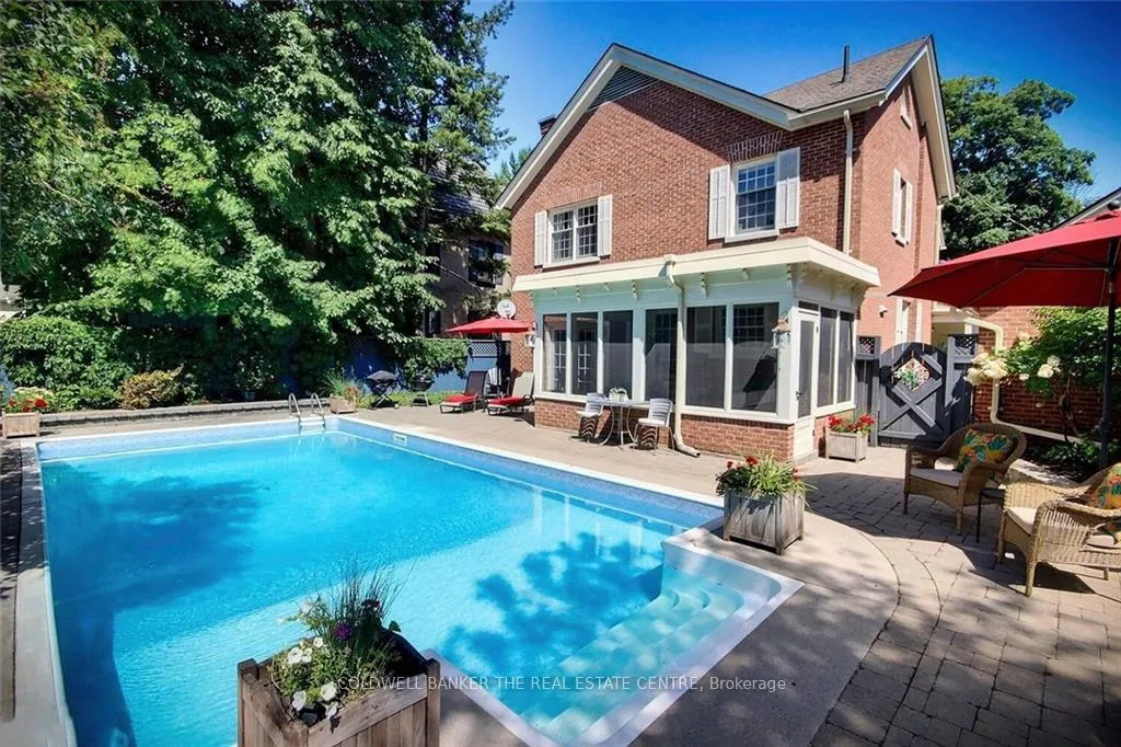 Photo 2 of 181 Peter Street N, Orillia — HOMEH