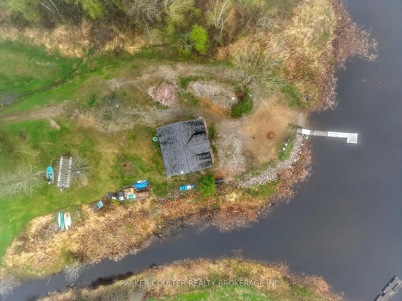 Photo 5 of 17 Tramway Avenue, Parry Sound — HOMEH